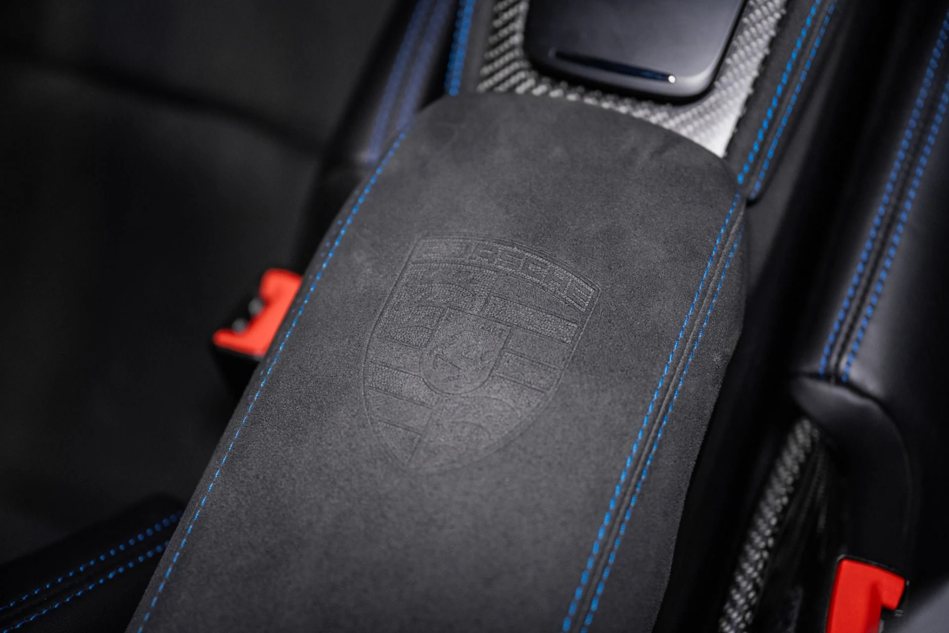 mph039_1479484528_Used_2023_Porsche_718_Cayman_GT_4_RS_1776783912_61b8ec8e95