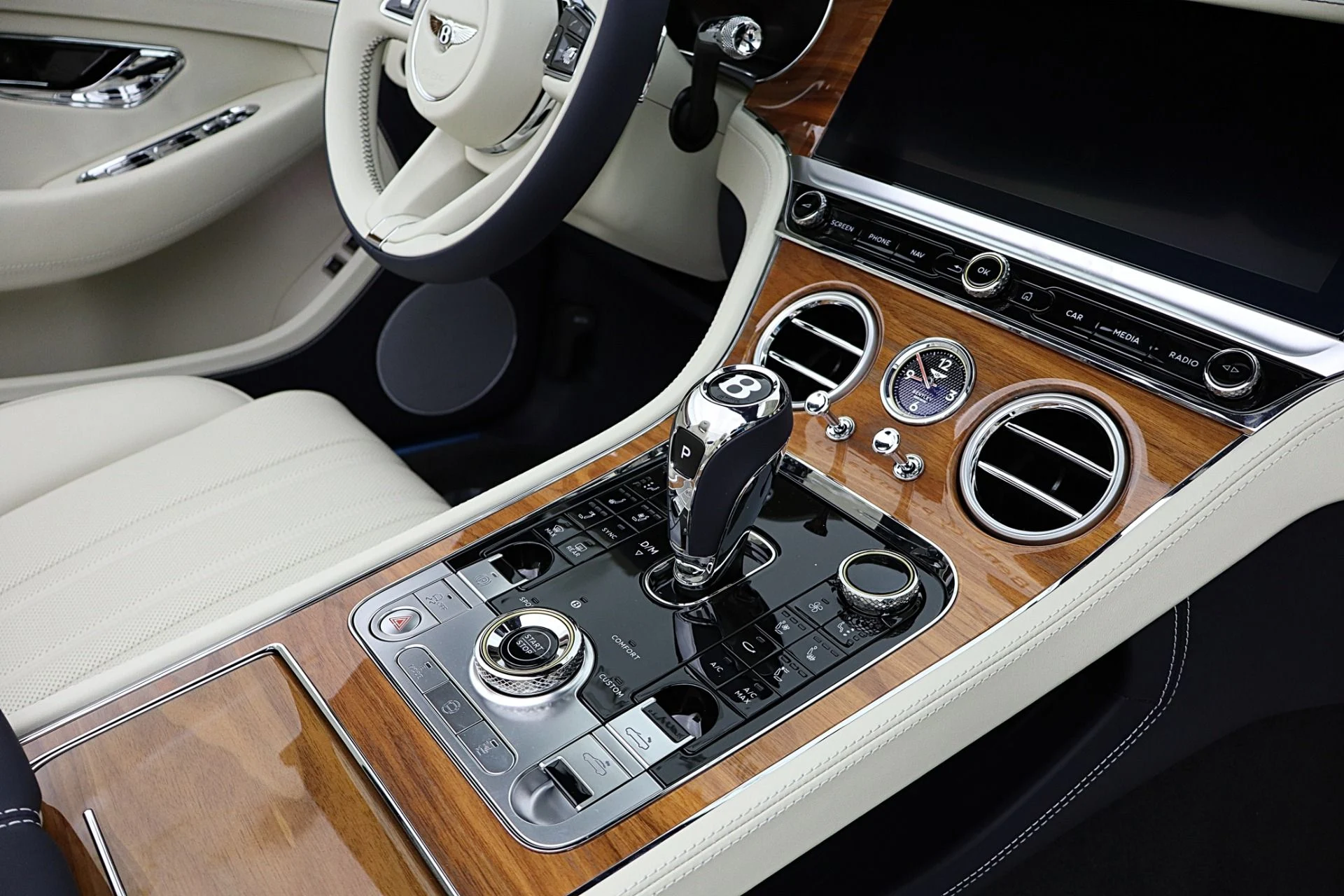 mph039_1481559889_New_2026_Bentley_Continental_GTC_3975a0d049