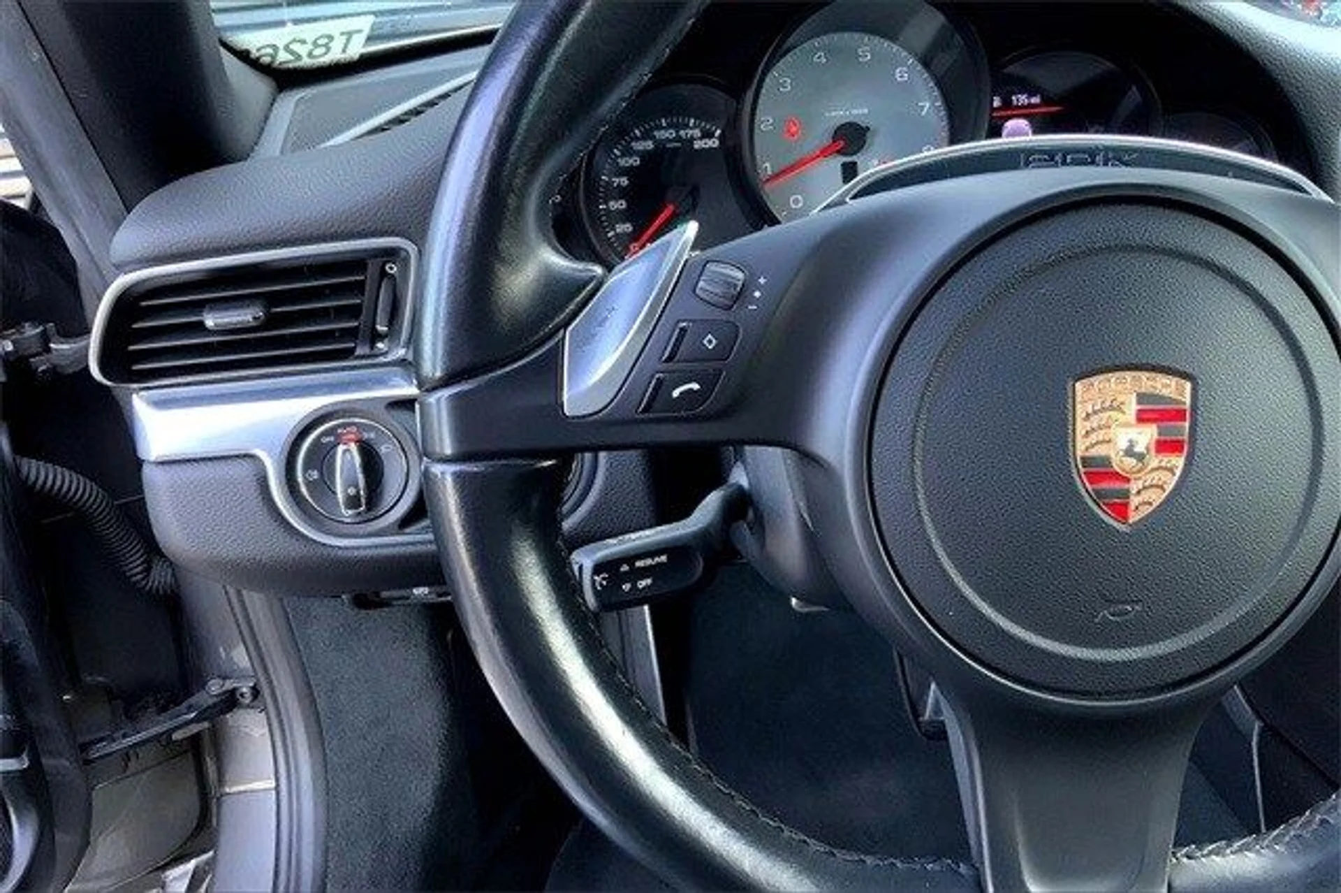 mph039_1484039489_de263d151df04d21810a63c45d7875f5x_bef85c2b68