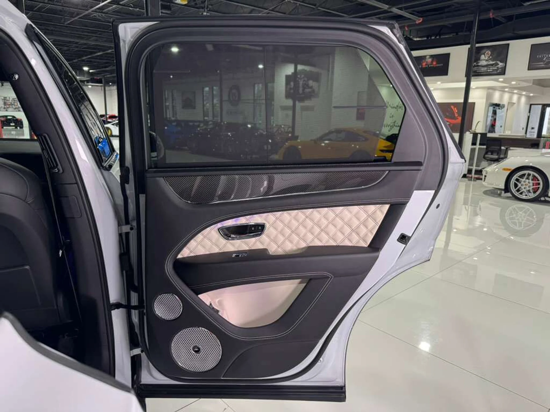 mph039_1489902749_398aa304cd1549565e5bb5c57d09bd83_9b88b078ea