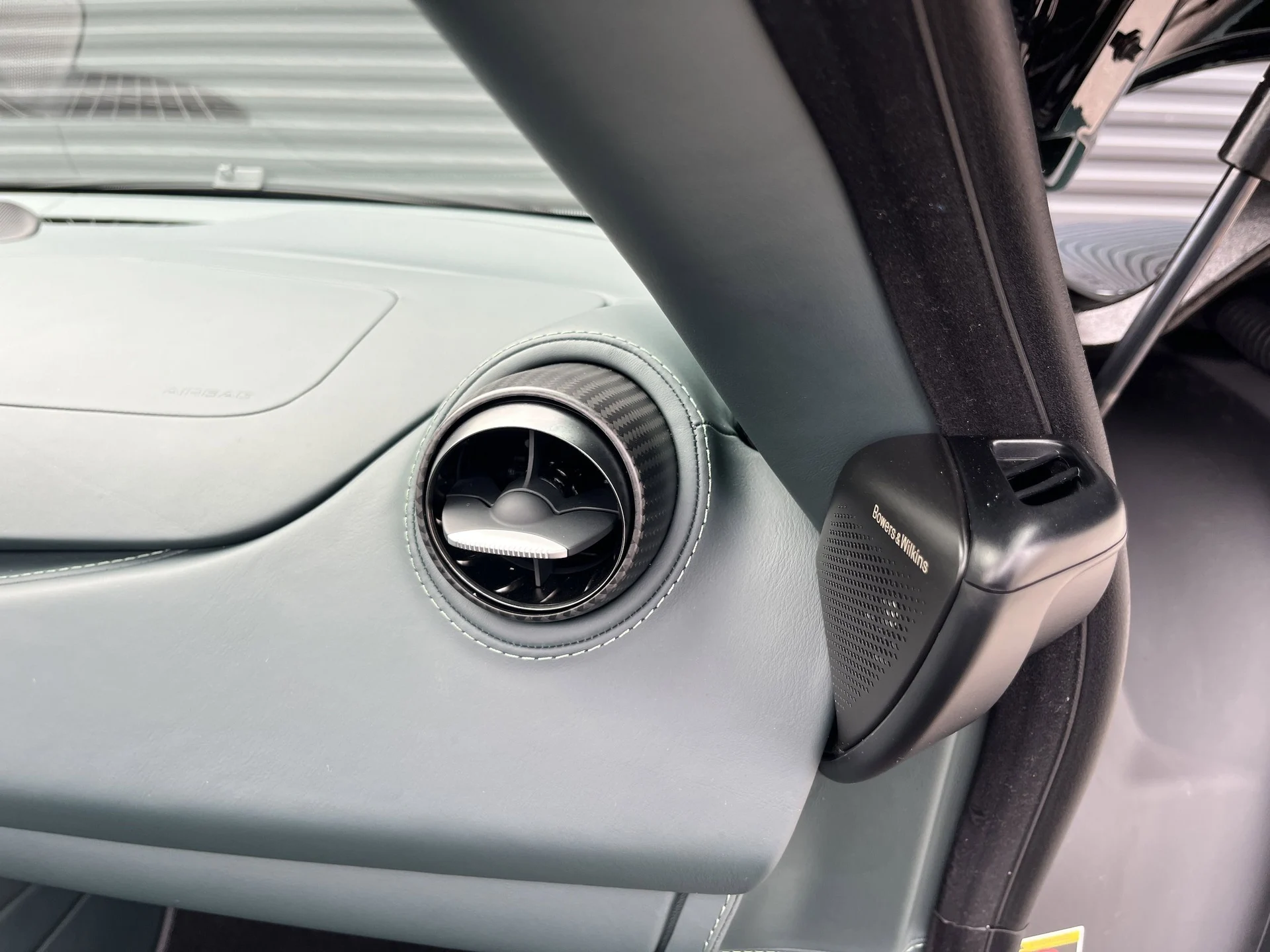 mph039_1507148217_d8c704335f22eb113df0ed25e40f00fex_2ba18ff9ea