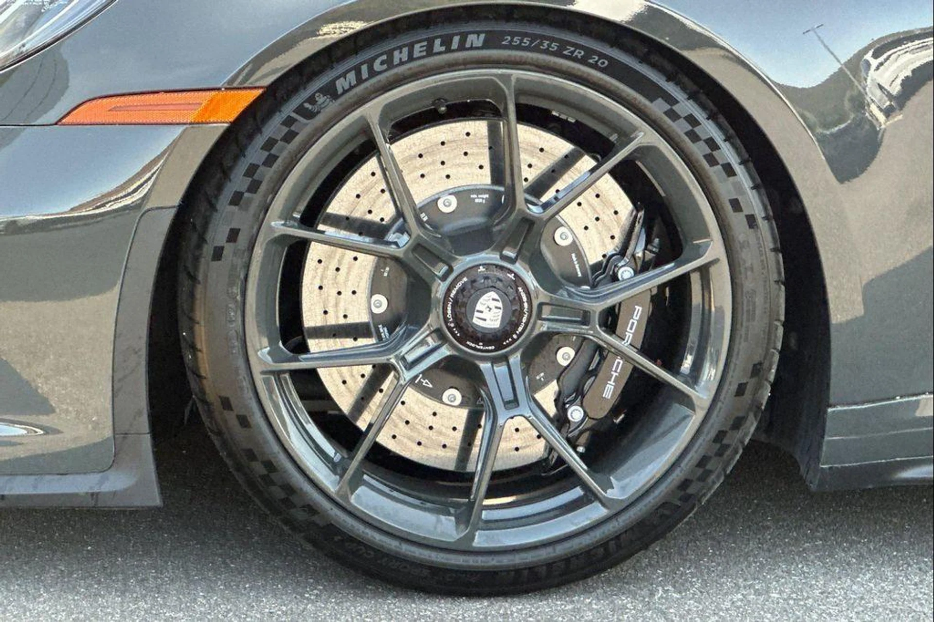 mph039_1509214300_a_vt_Yn0_VR_9z_Xjzw_D1_Jx_M3f_rc_QU_4ce8ba720f