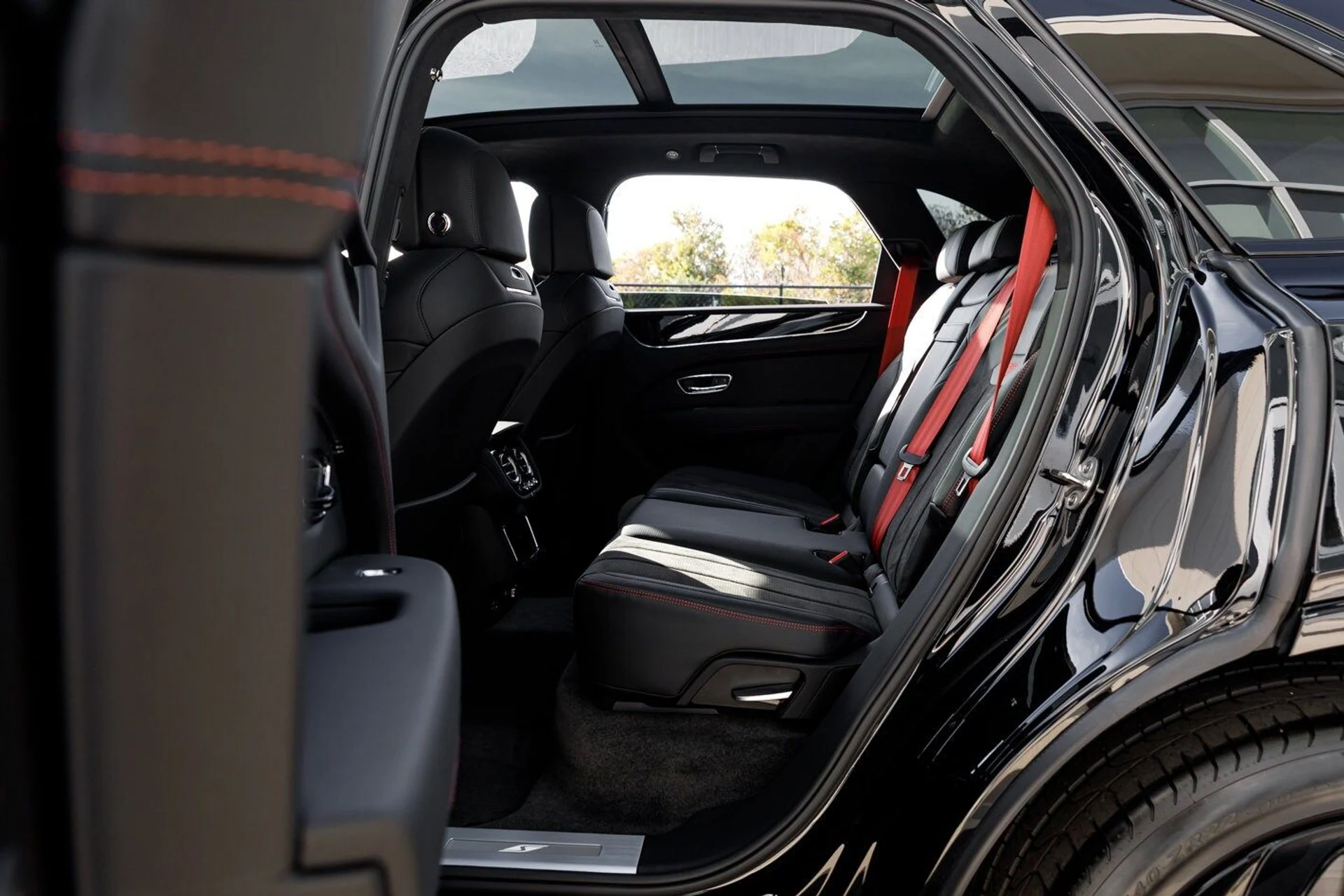 mph039_1536619023_bcef3c4a99dc1631de118a2345e2edc5x_33bb994835