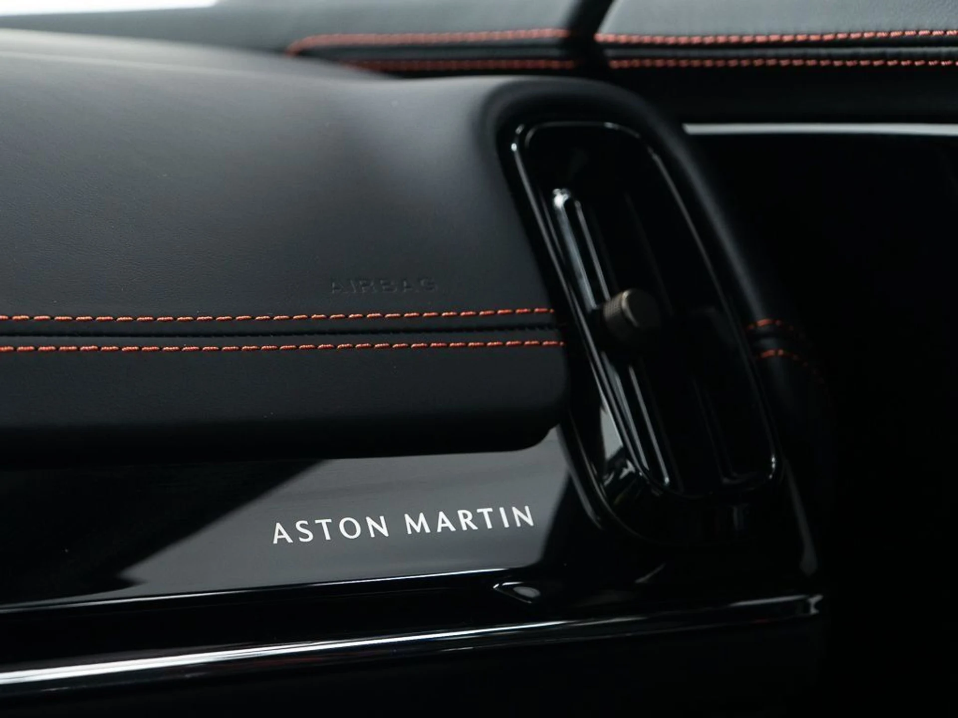 mph039_1537892436_a5cfd960e841edc06e6a5bc3ff13f789_f557bedac9