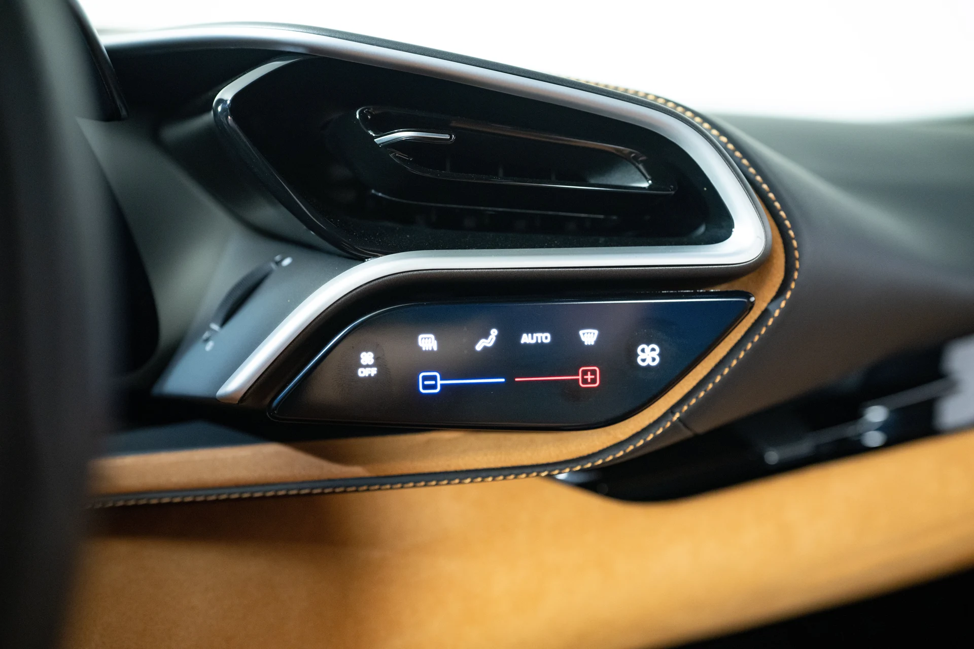 mph039_1549414858_dd9ba73f014db498403a839bcf1b90aa_bd100bc070