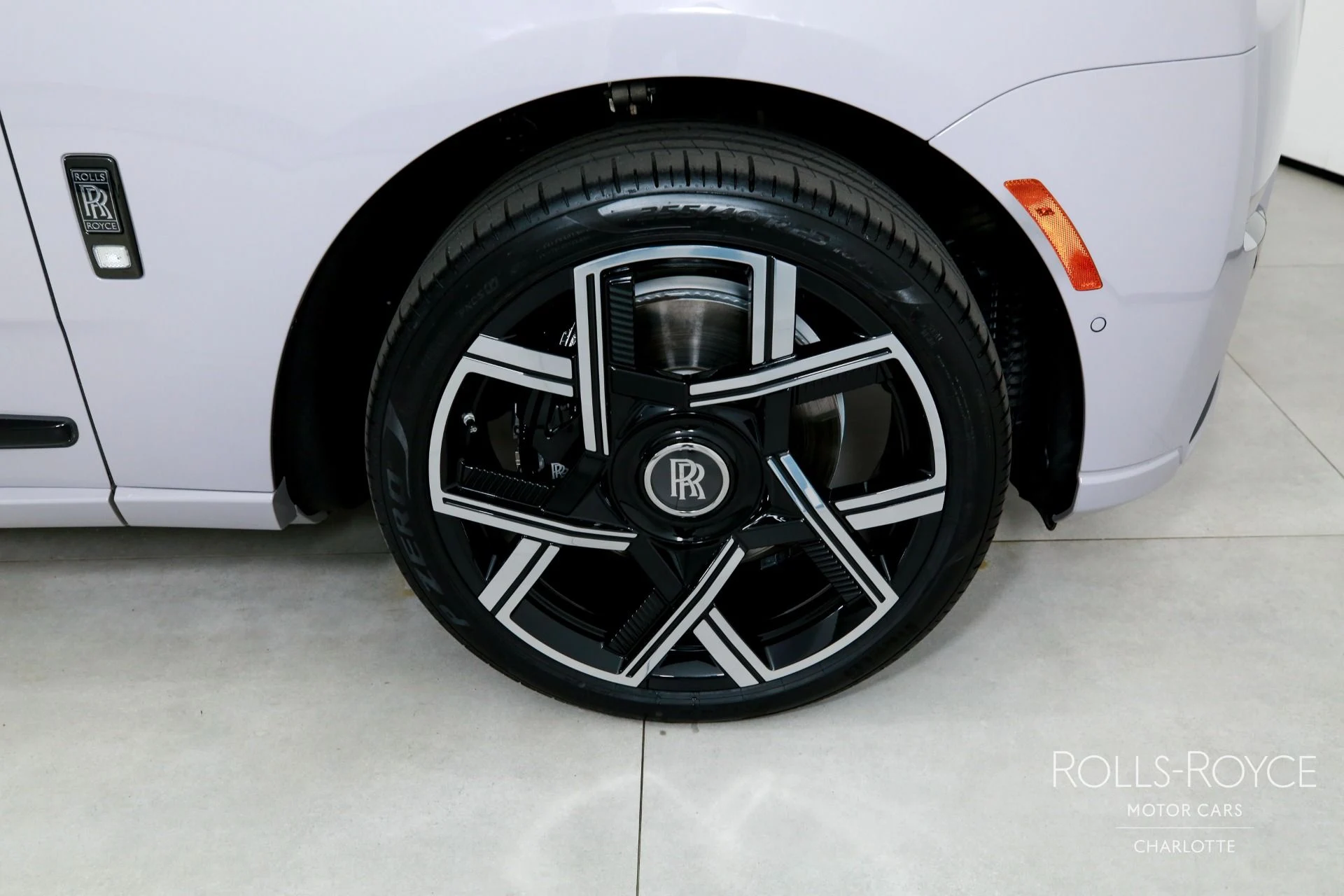 mph039_155031273_Used_2026_Rolls_Royce_Black_Badge_Cullinan_1771362063_8160029659