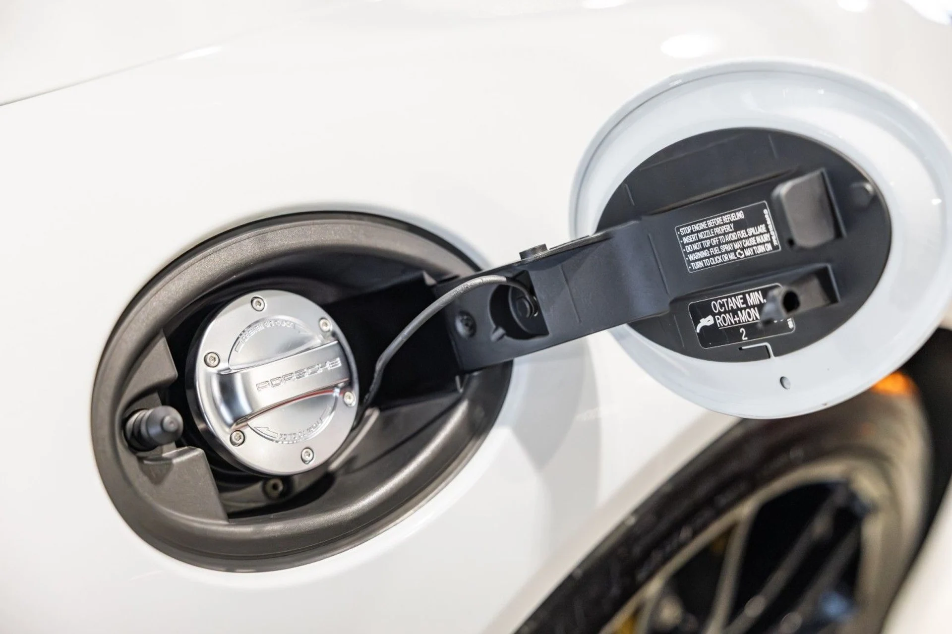 mph039_1557060485_MQ_16ff074aaf