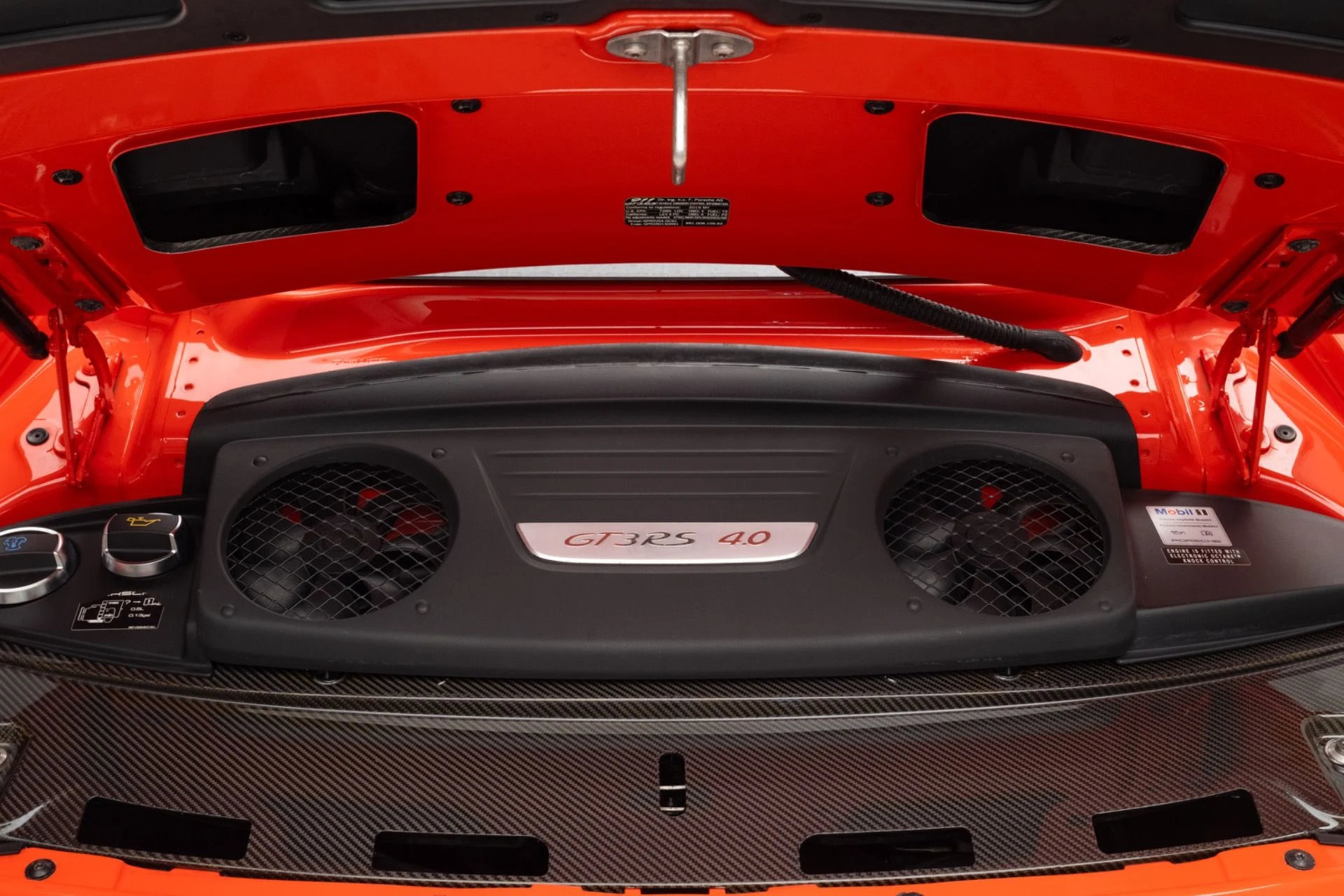 mph039_1557265421_Used_2016_Porsche_911_GT_3_RS_1790180389_744dc16f08
