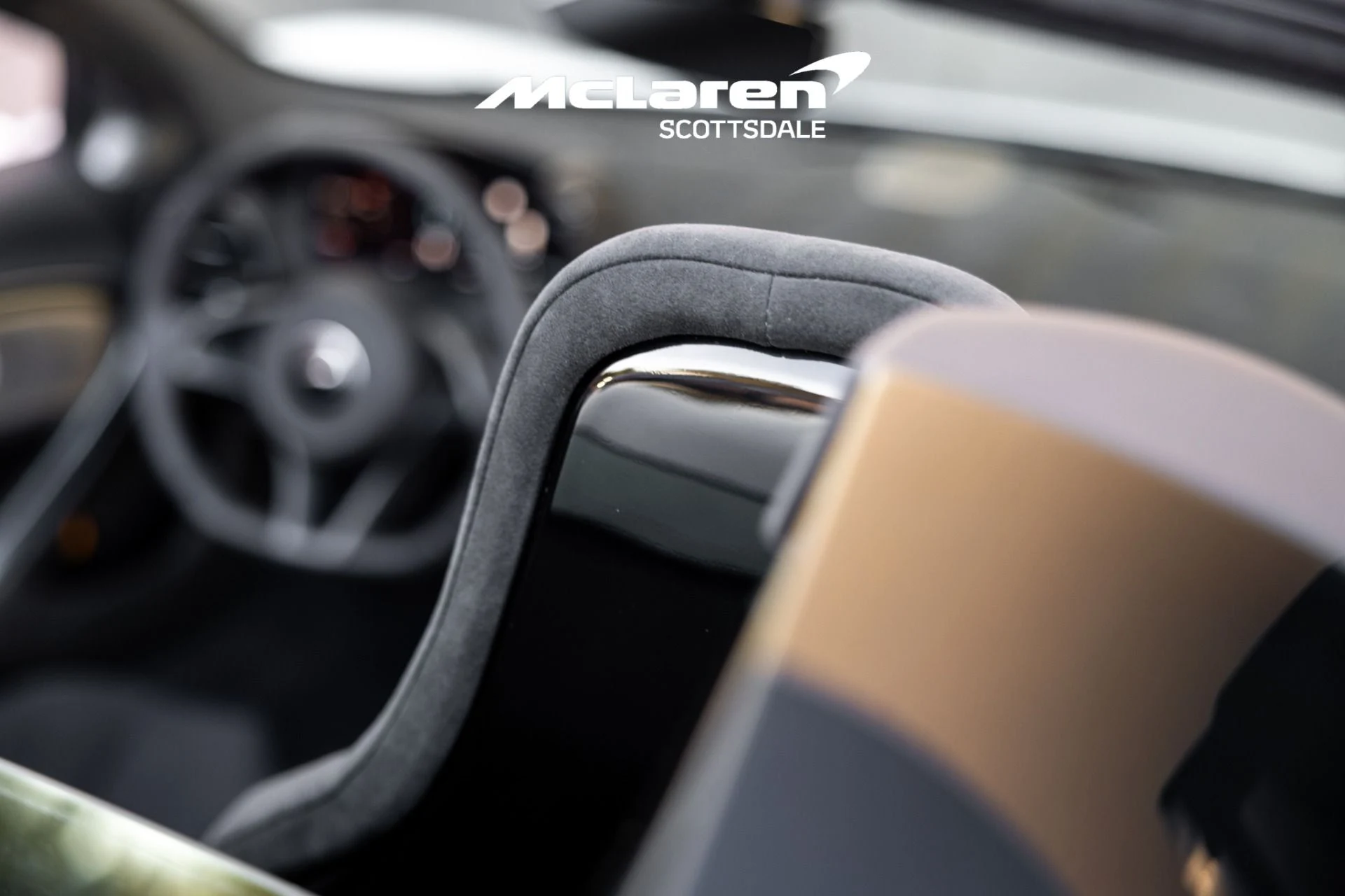 mph039_1563162575_Used_2025_MCLAREN_ARTURA_1728156448_6292e20758