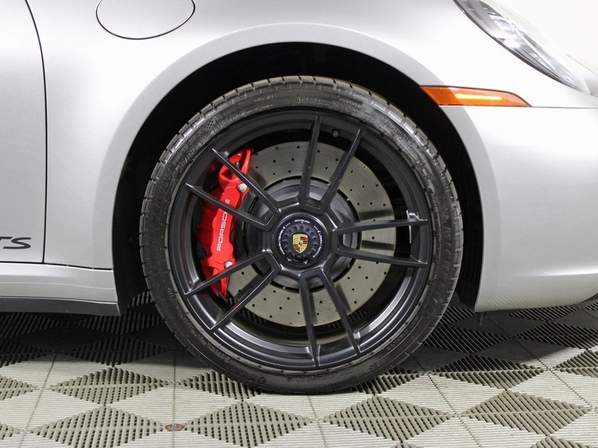 mph039_1565017095_40_47dbb95c2b