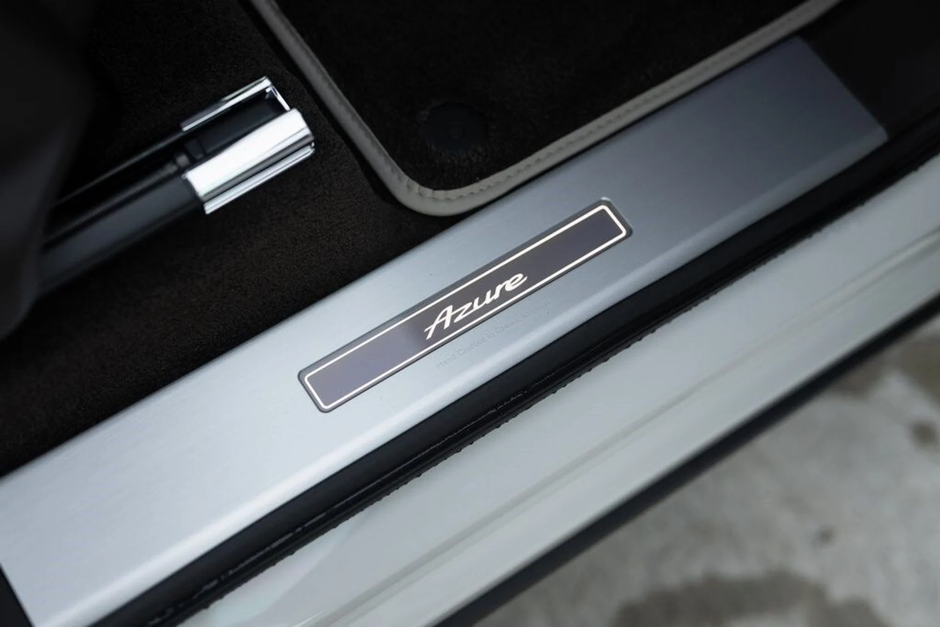 mph039_1571373272_2720f86f14d30b9b3b60394c6565e33ax_bff720eca9