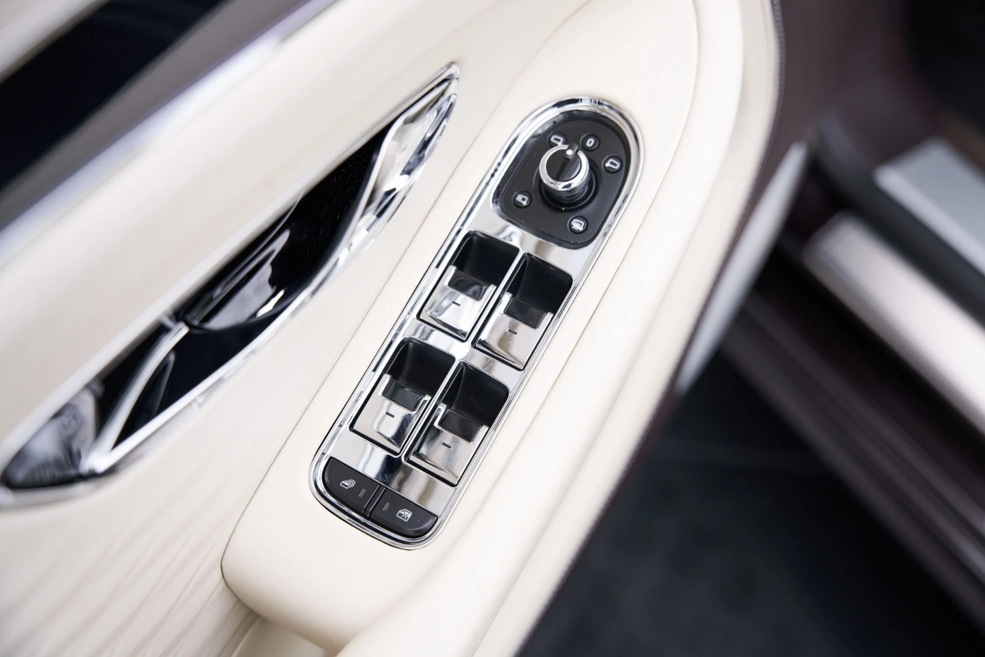 mph039_1576595177_Used_2026_Bentley_Continental_GT_V8_1792608724_3e862dc3d5