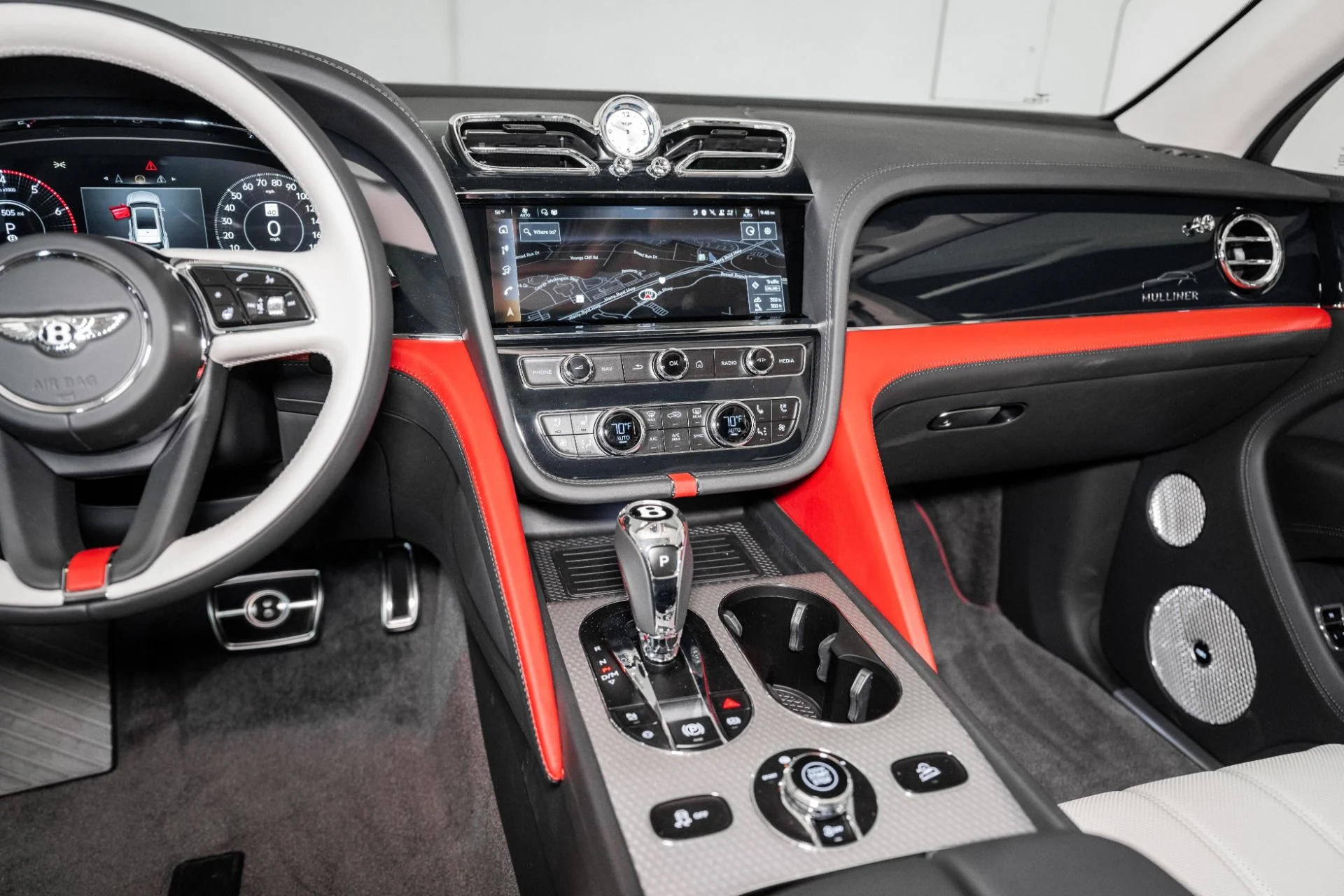 mph039_1579346262_Used_2025_Bentley_Bentayga_EWB_Mulliner_V8_1748092723_fcdffb8b91