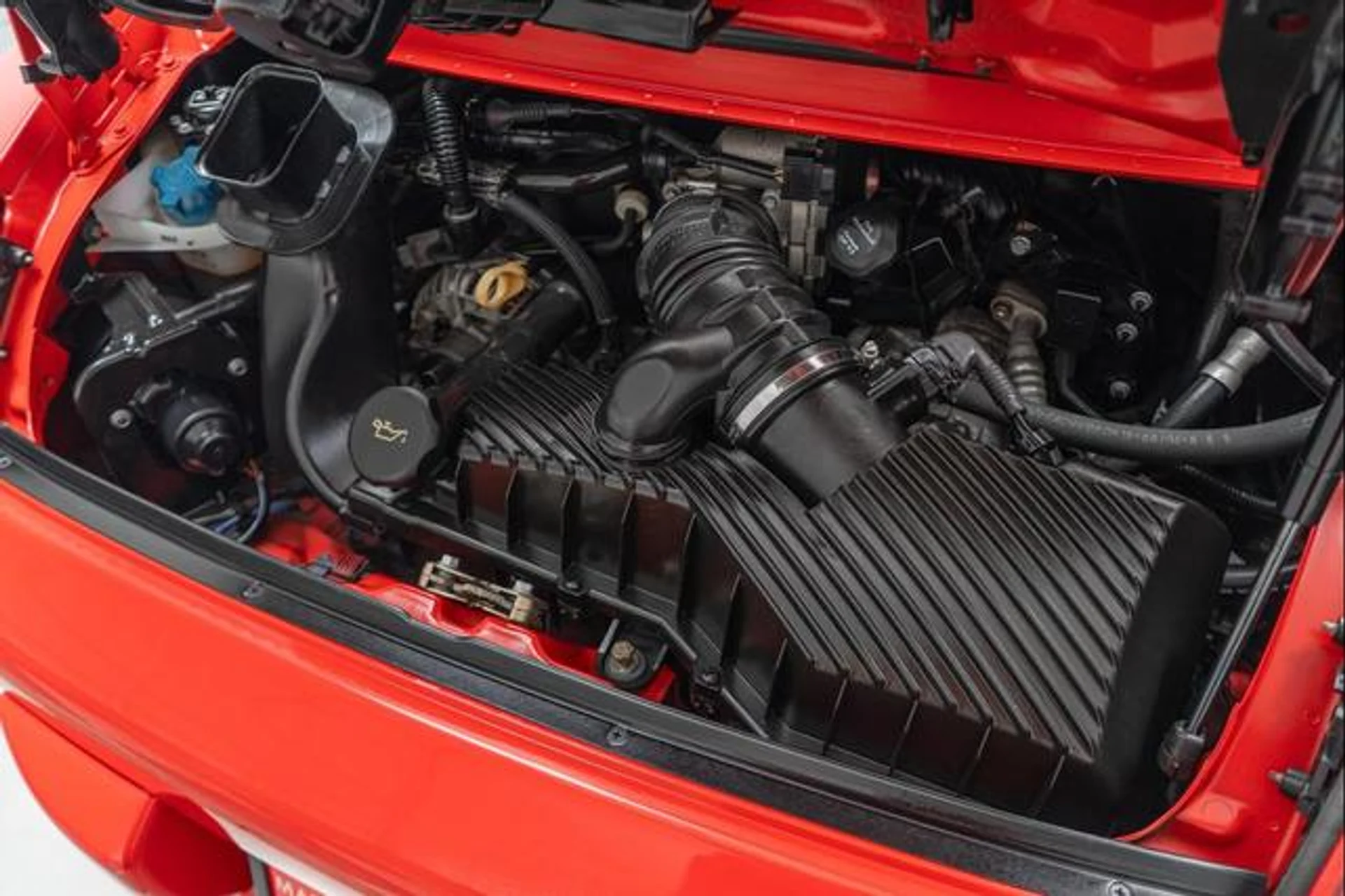 mph039_159284543_u_GC_2fn_Jwn_Uiz_g_Y_Lot_Nk_T_VKDE_c8693d91ad