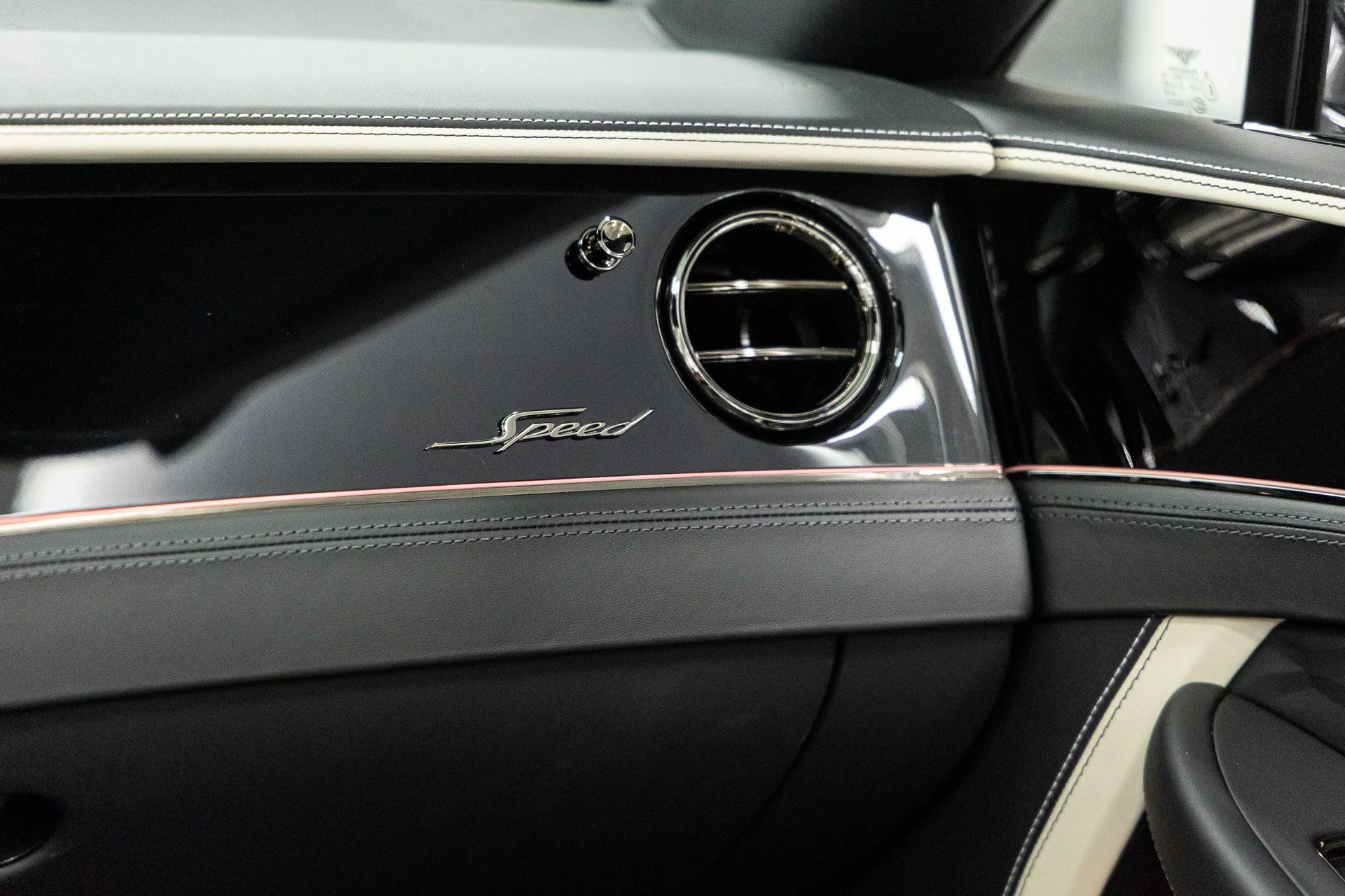 mph039_1600149979_bc85d7daa5cc00460120d53abb32f40ax_e9ddb1abbf