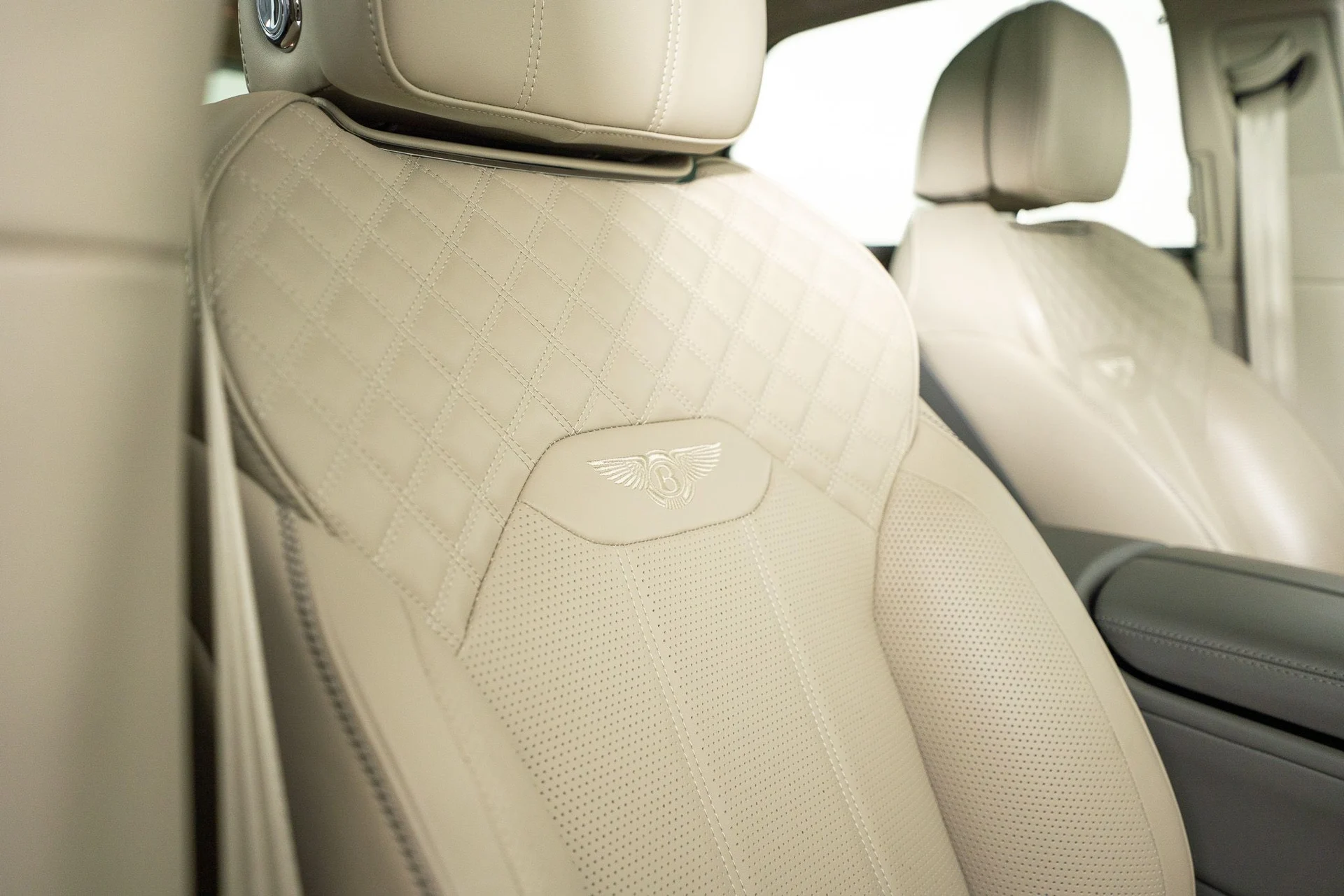 mph039_1601749556_85541a5d_07e2_45c2_9217_0959add82cd0_fc5d33c255