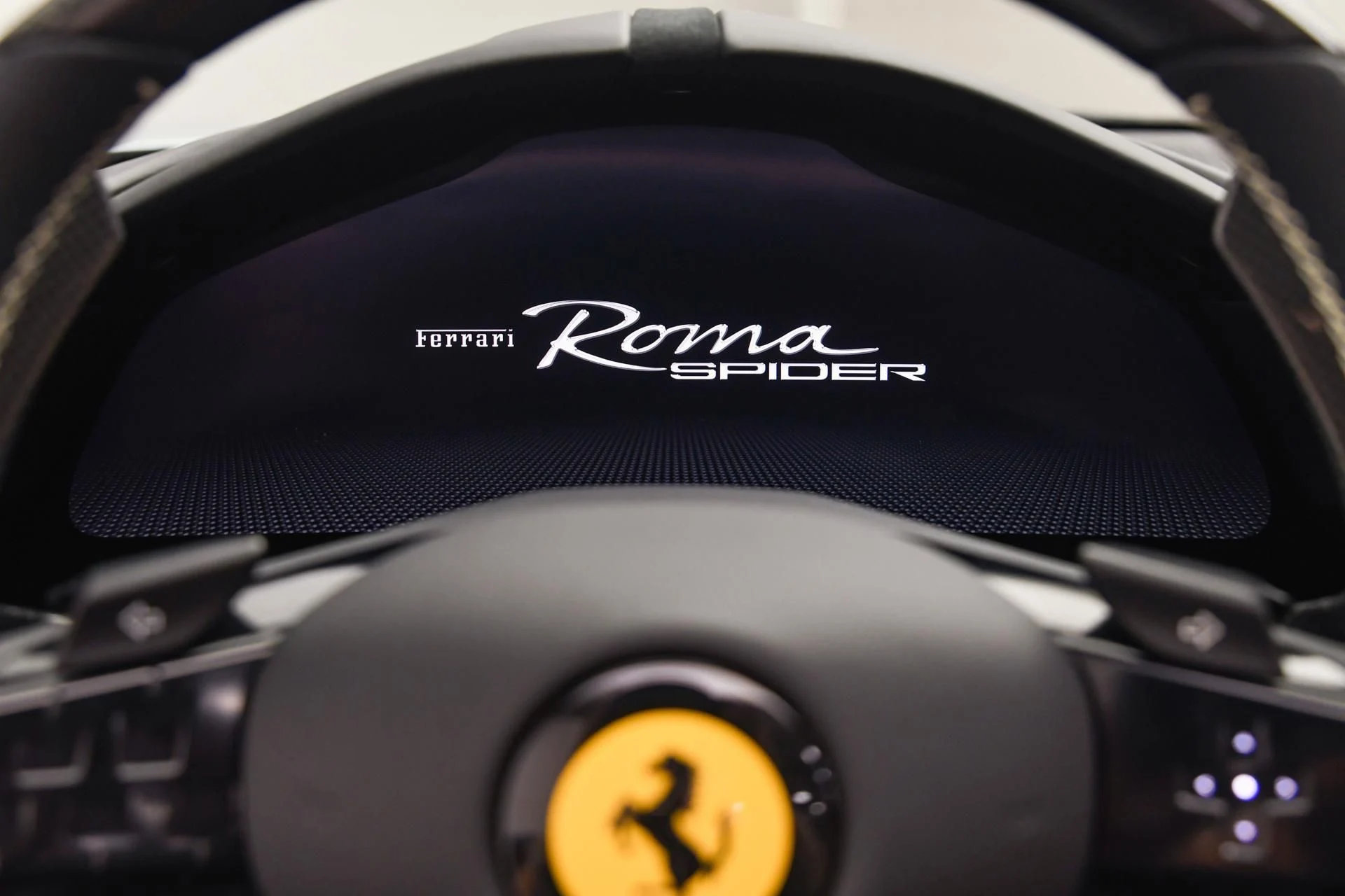 mph039_162899558_Used_2025_Ferrari_Roma_Spider_1755677534_11e26efe9f