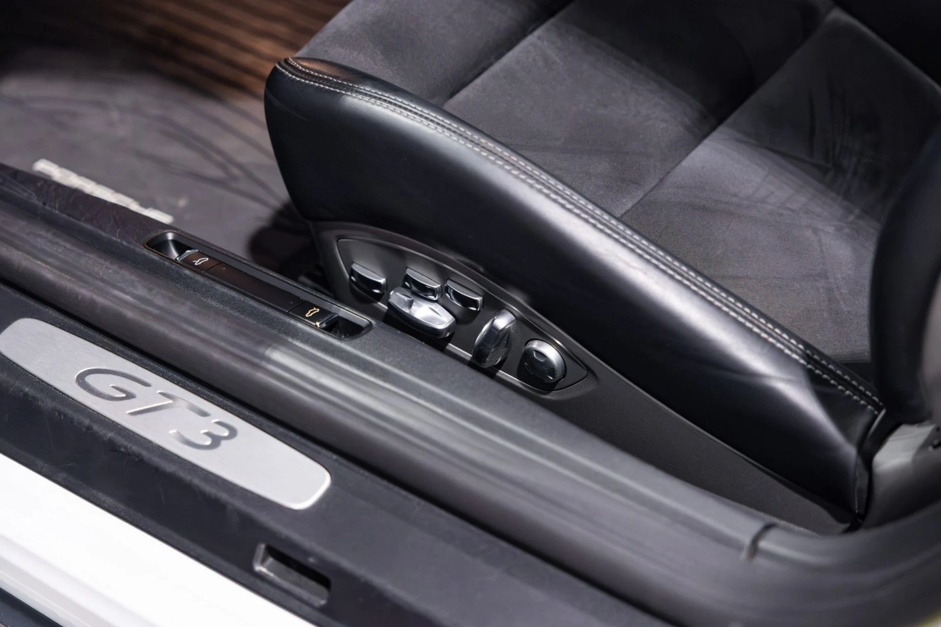 mph039_16324267_r_A_773b1f076e