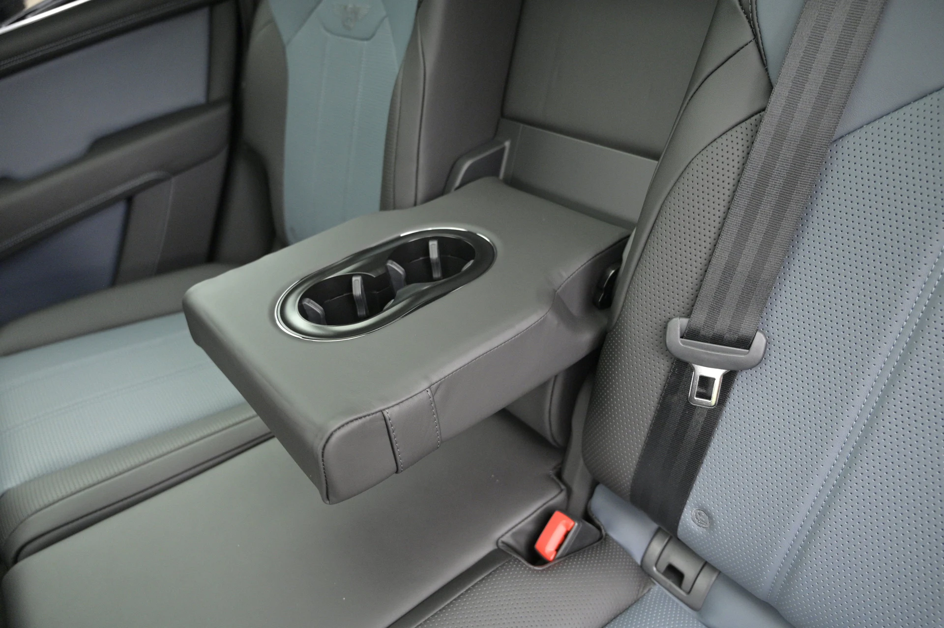 mph039_1639589173_c2967c4c9c0046b78a3810f2d723847f_4520343d7a