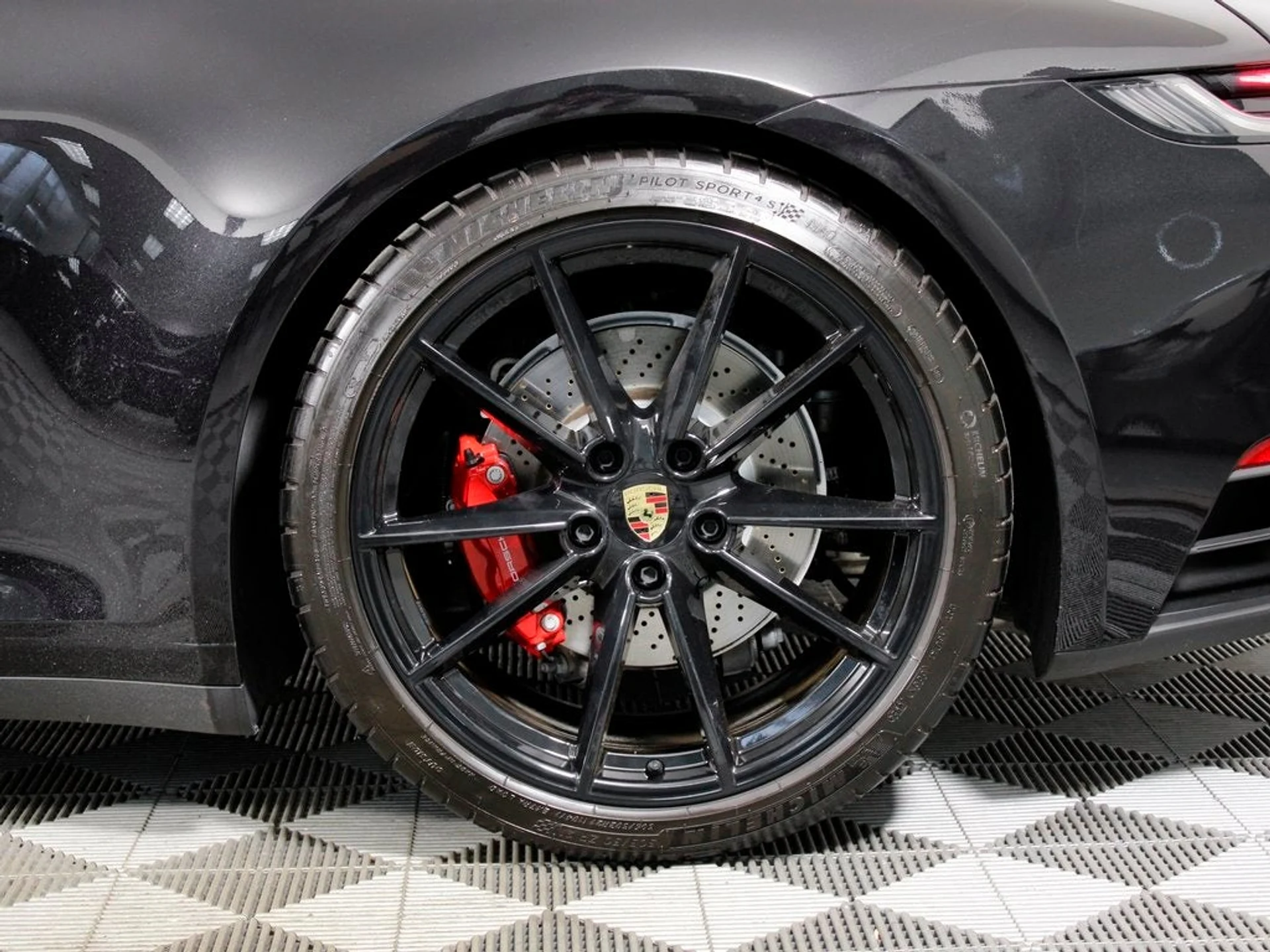 mph039_16668949_40_c94034ff89