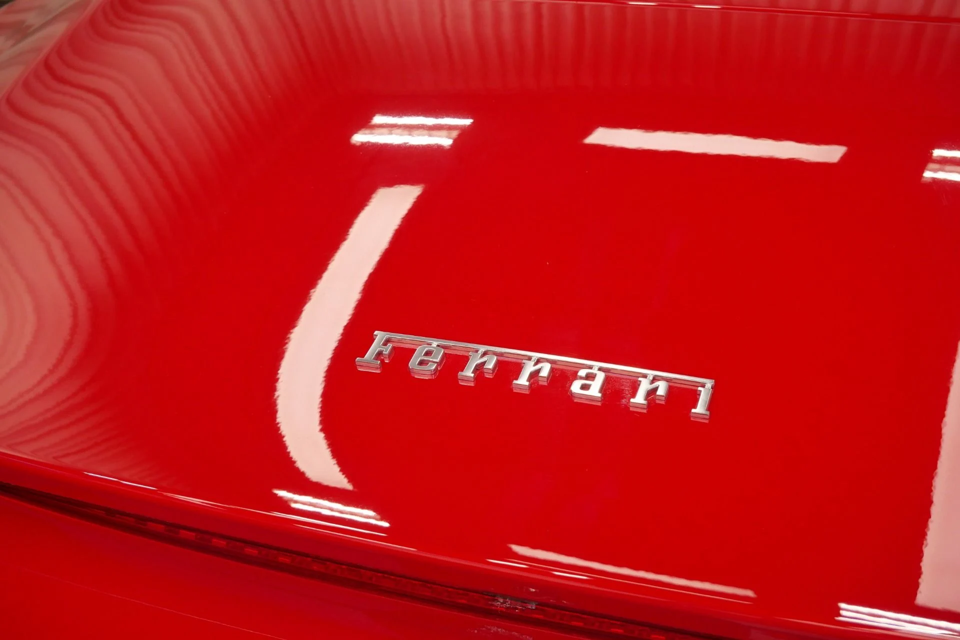 mph039_1678714219_Used_2011_Ferrari_California_1753808084_d5e4a7083c