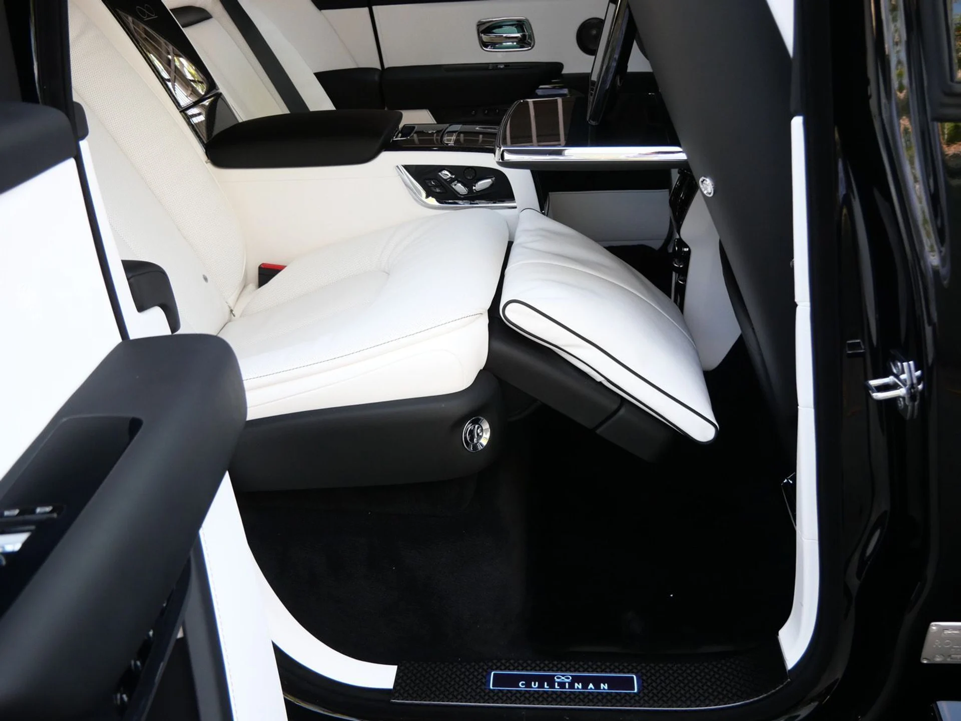 mph039_1689456100_47d8232231f968224a1ed2d2fd166aa2x_ec2d7ceeea