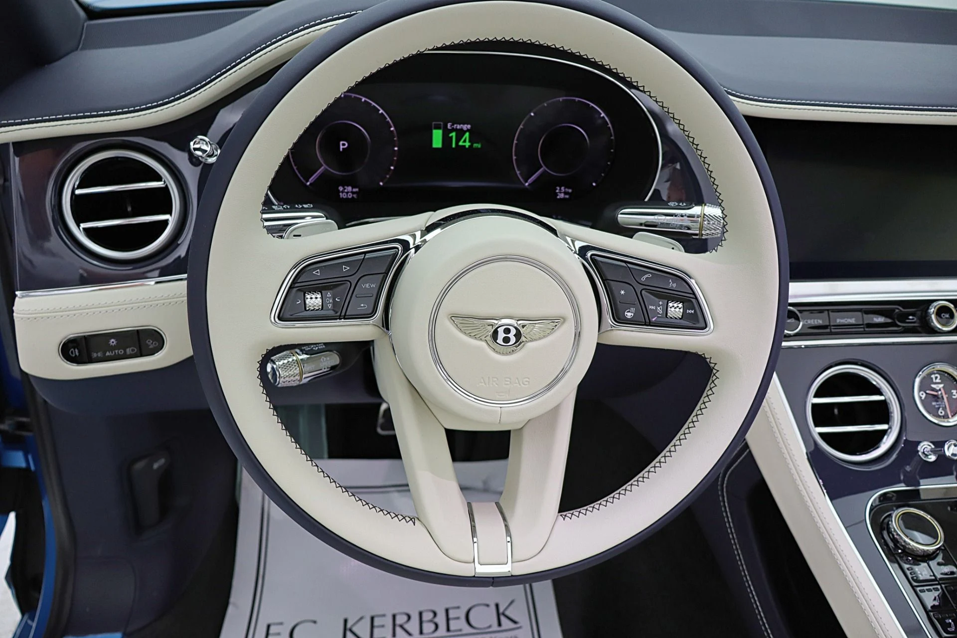 mph039_1695551422_New_2026_Bentley_Continental_GTC_c15567b96e