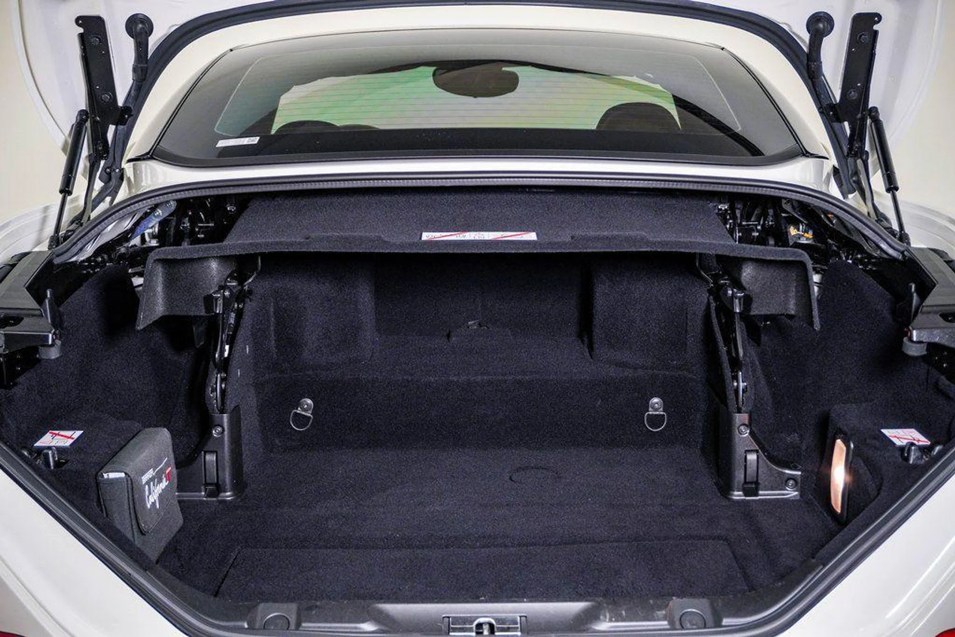 mph039_170584713_lj_Tg_Rx2ziz_R_Uubt_L_Yre_N83u_W2_Sw_38a612d5f5