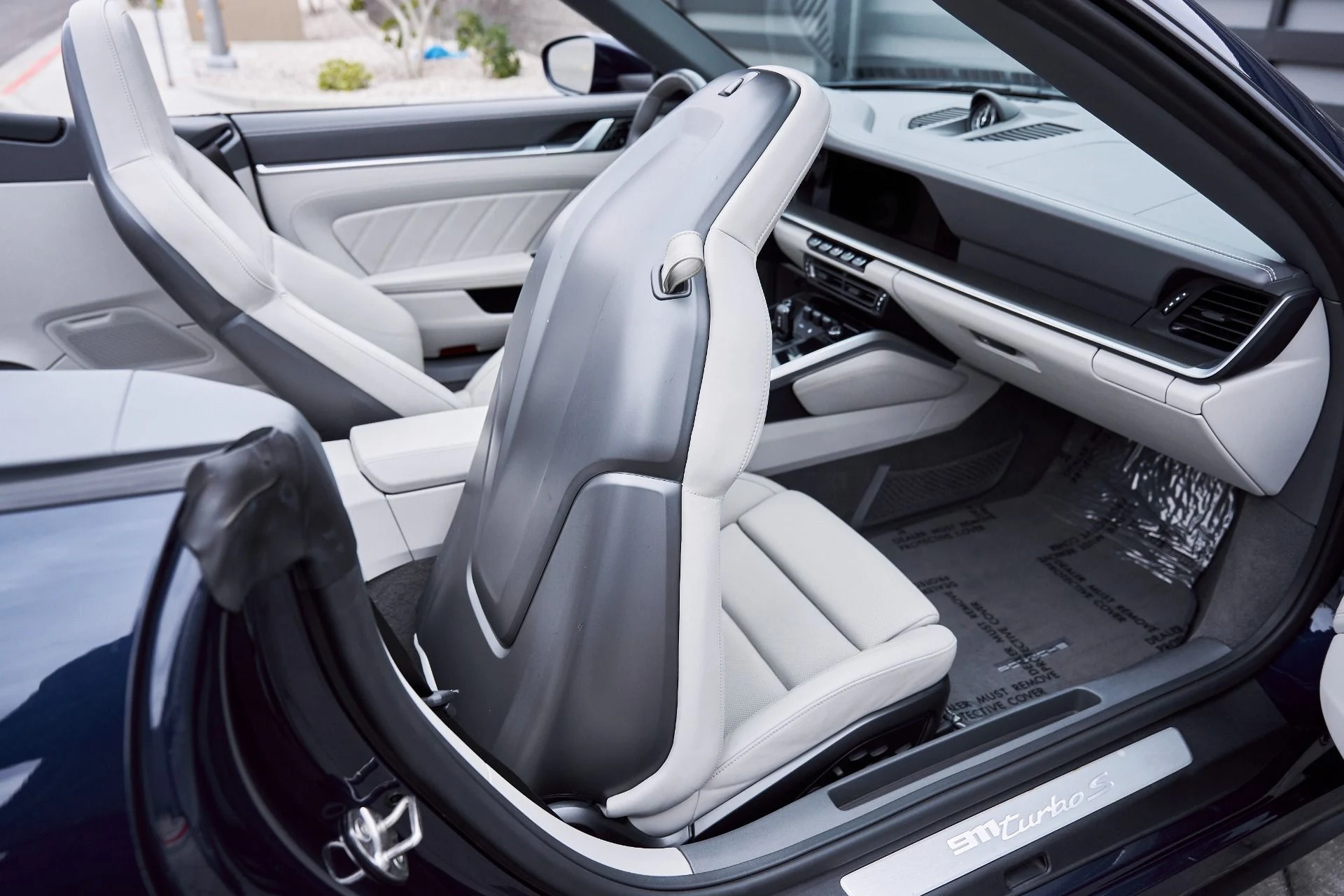 mph039_1709612516_Used_2021_Porsche_911_Turbo_S_1767217458_5a07a0e2a8