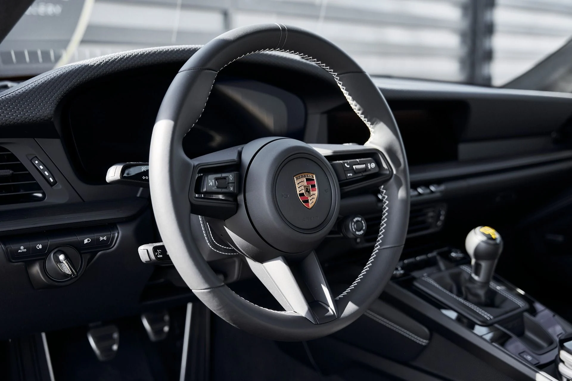 mph039_1723451391_Used_2025_Porsche_911_GT_3_1769736865_5a4e4842a4