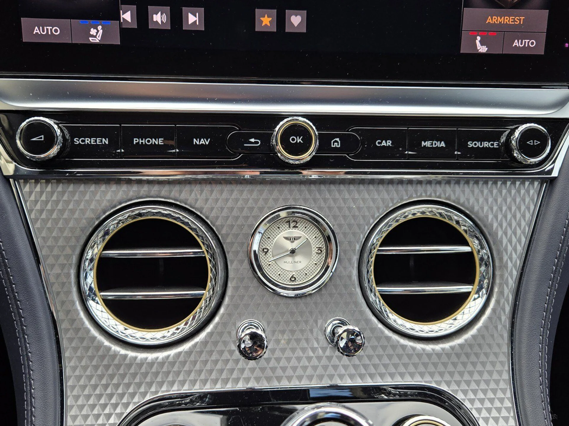 mph039_1728732642_2119ef2099a992891ffcf82c67c9233fx_7e3f69841a