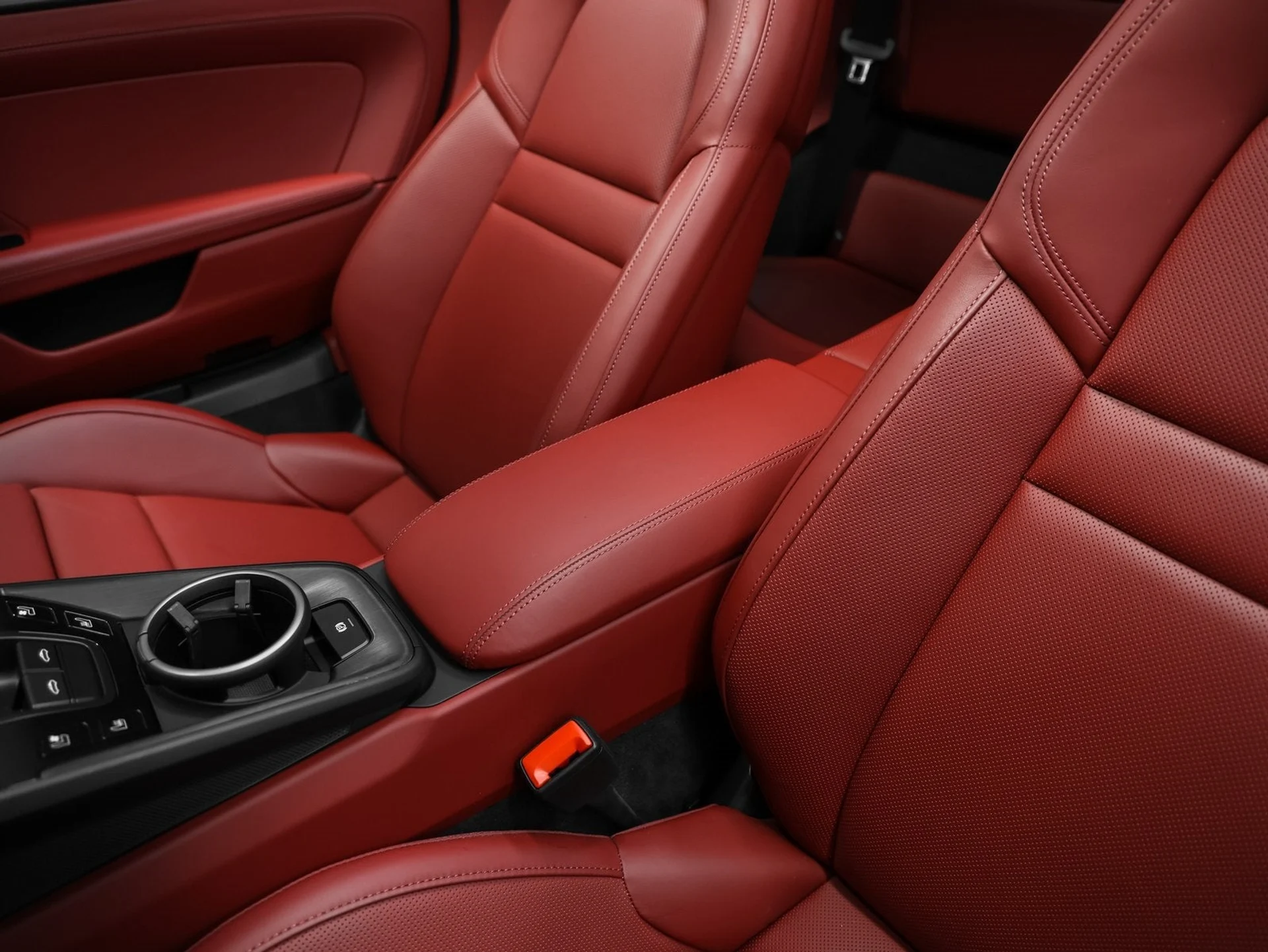 mph039_1742400861_40_77e5aaf986