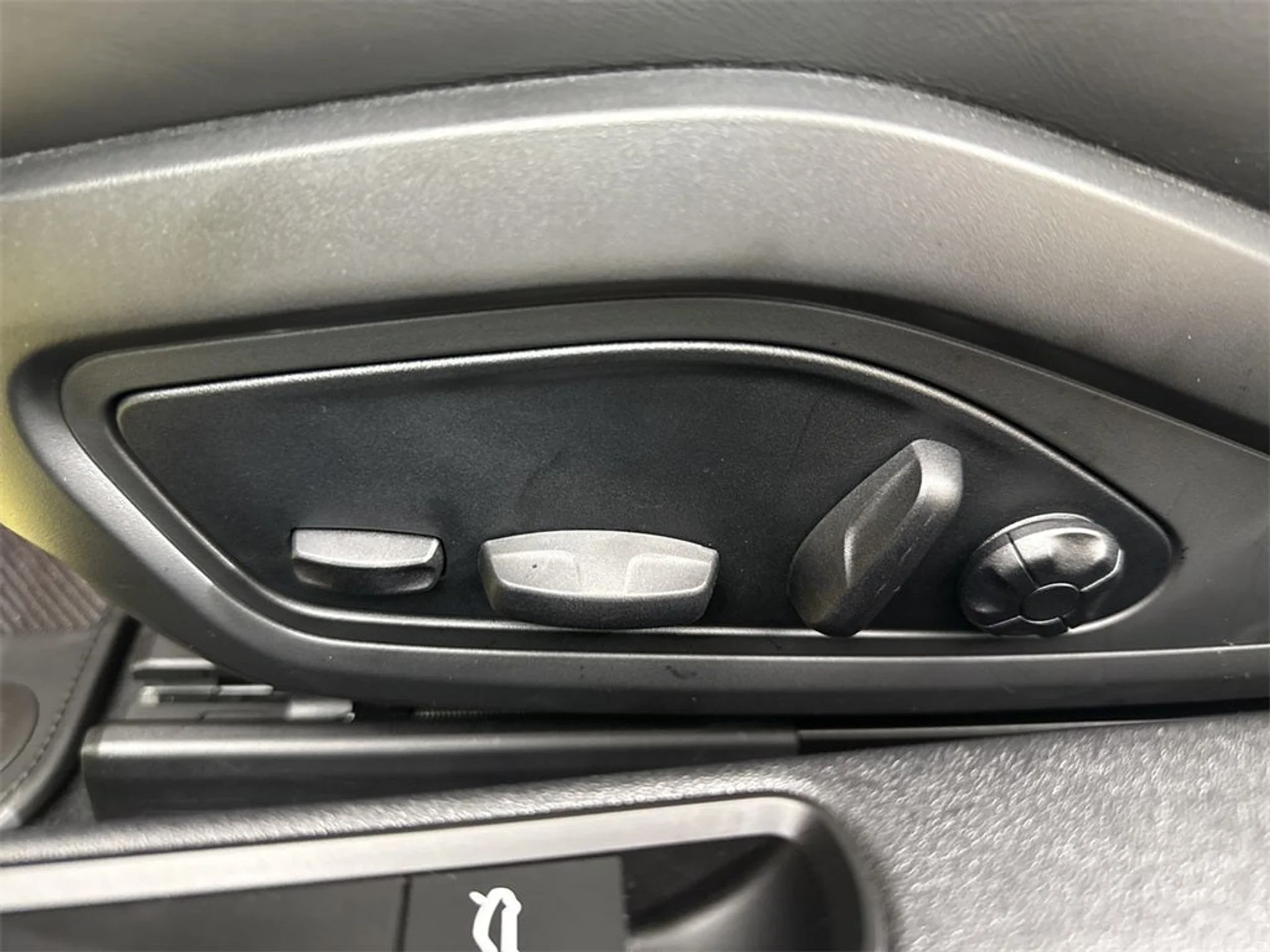 mph039_1754123641_40_2584eed0fd