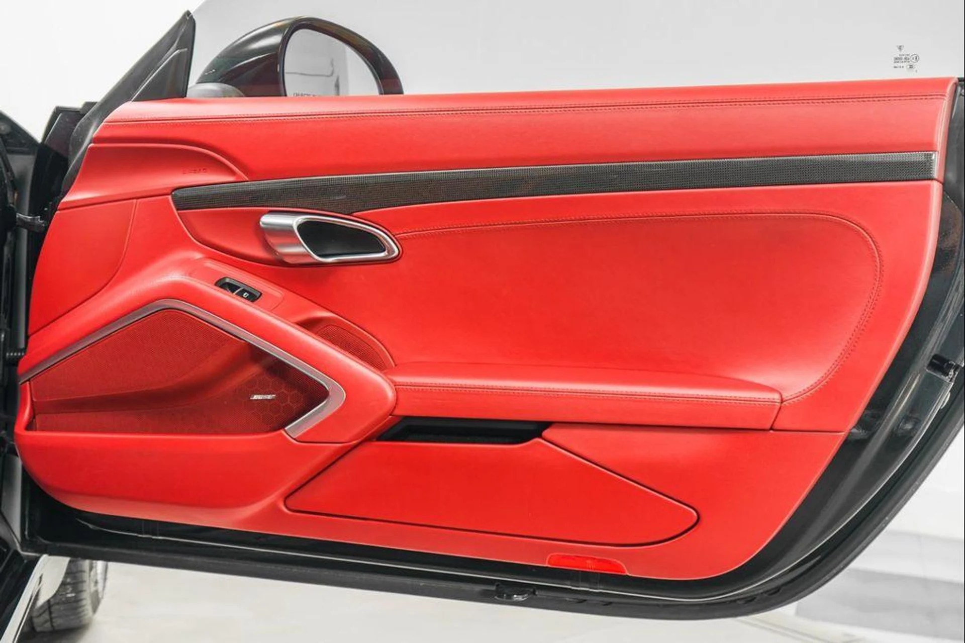 mph039_1756765203_SQ_3v_YA_Dc_Oc_Qn_ZV_Xx4mqj_Zu_C_Ci_w_51c8f9e58e