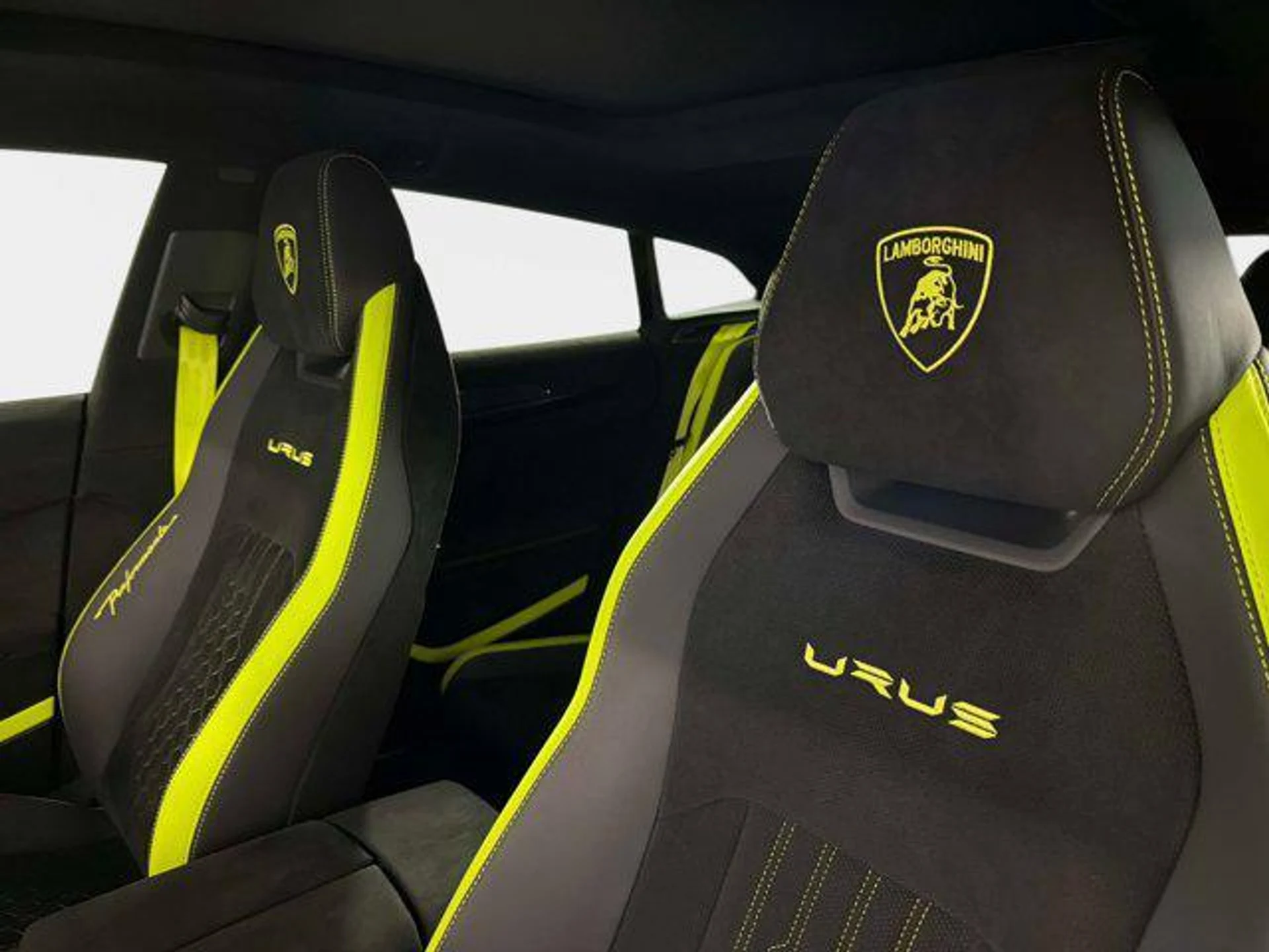 mph039_1756924976_fn_Hckf80_QHHZ_4_KSOQ_1_UN_1258if_A_04deadabd3