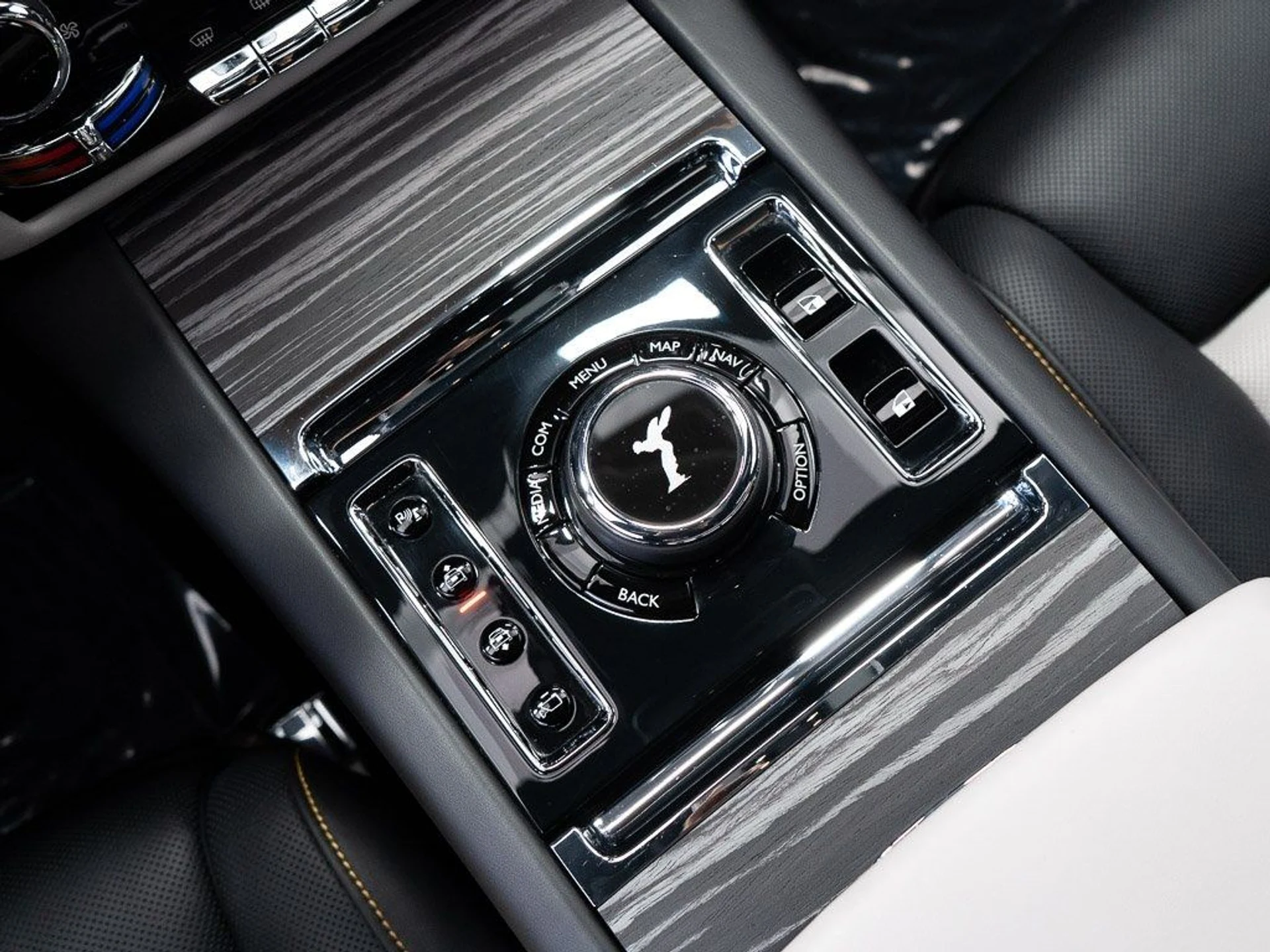 mph039_1758130546_637c3842471443ec1729e2de3a6ab877_3cd28896ec