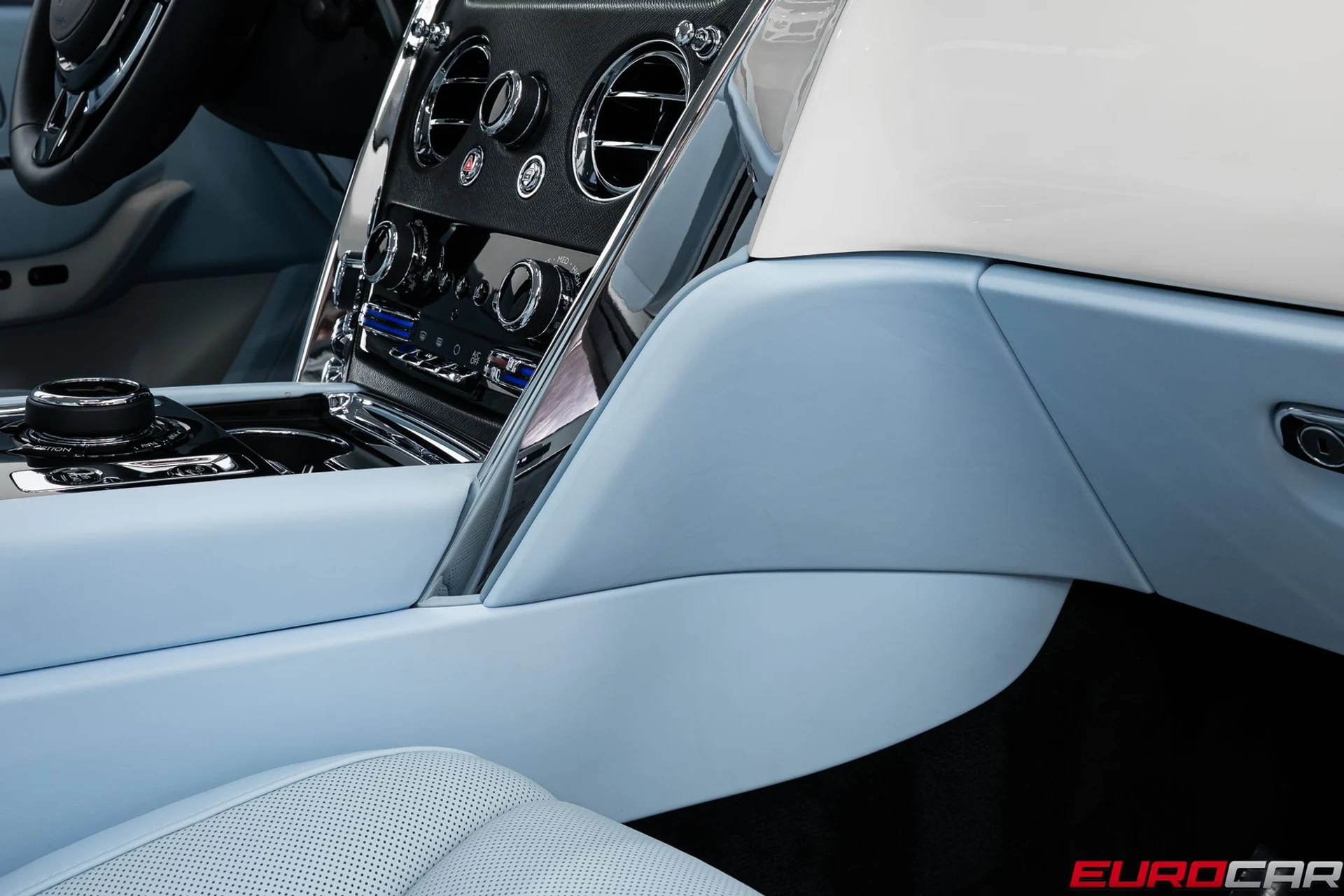 mph039_1762542594_ac990aef_92a0_492b_9c65_1a24020023da_46ce68b7b6