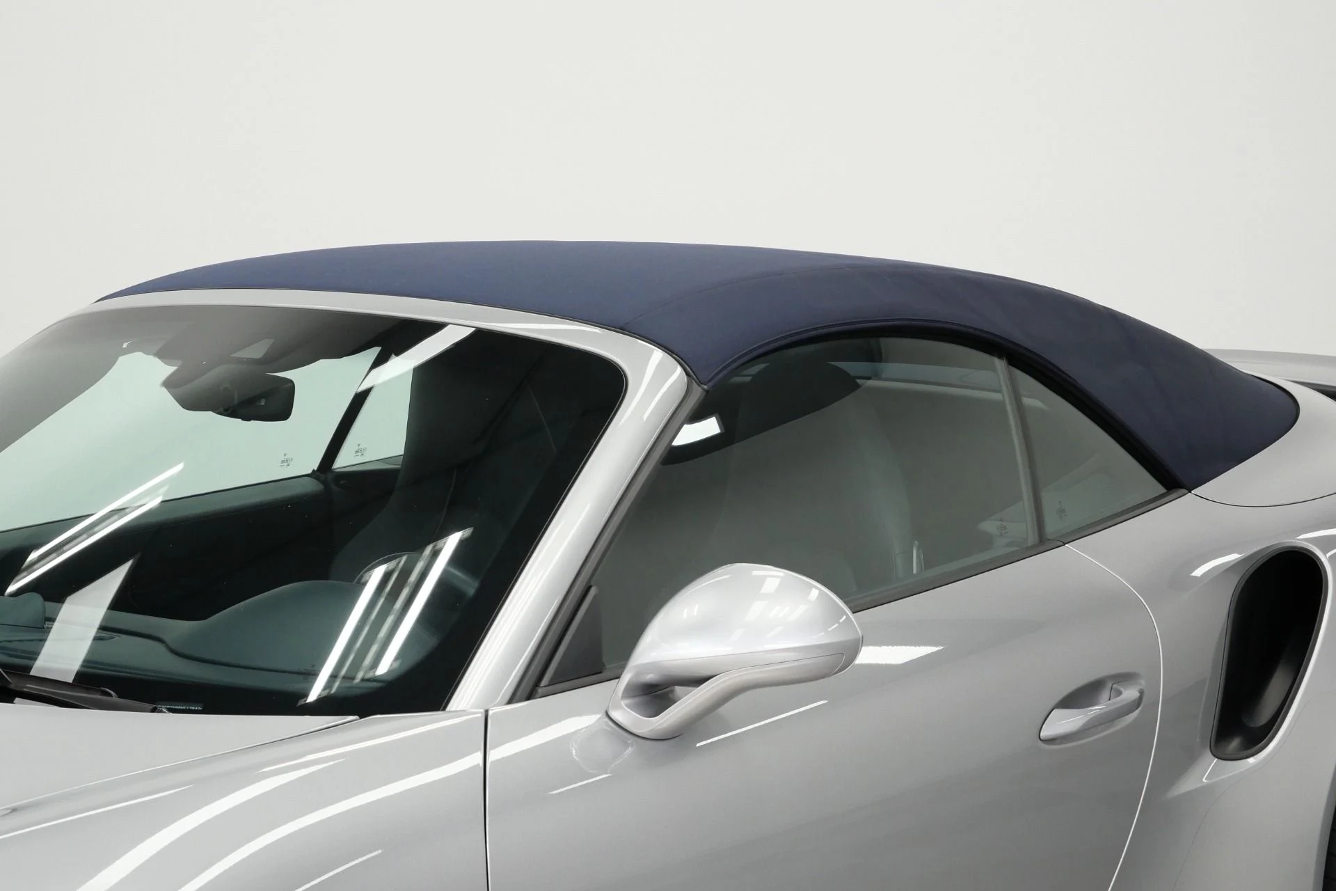 mph039_1779161664_Used_2017_Porsche_911_Turbo_S_Cabriolet_580_Horsepower_Heated_and_Ventilated_Seats_1787949311_2d14904690