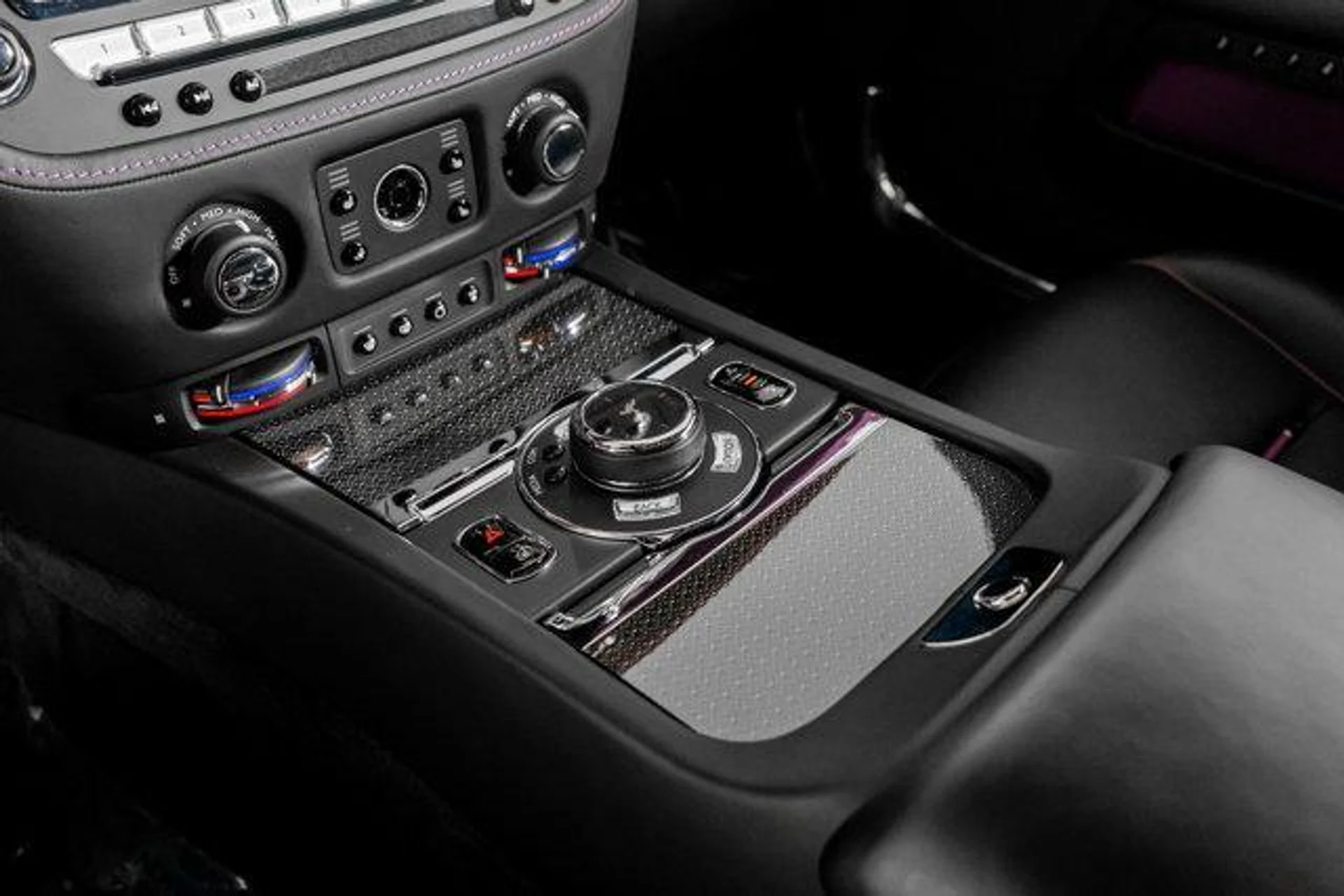 mph039_1783786598_3_R4u1d_DNT_24_Q_Vnrk_X_u_G5po_N5c_5c7b6fc1c1