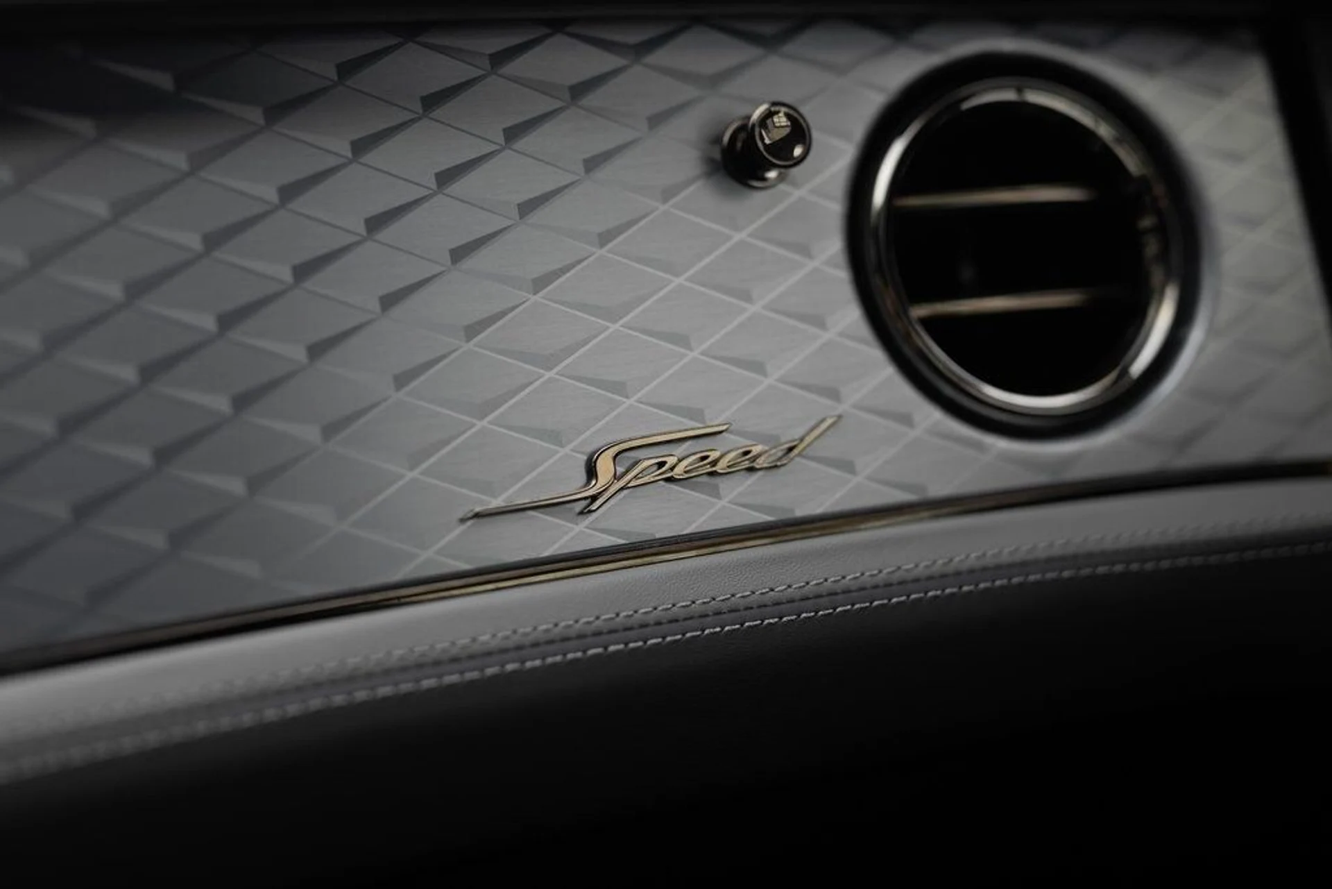 mph039_1785227325_341e2fece7c08f81be2bdbe4b08c09c2x_9c343dc55c