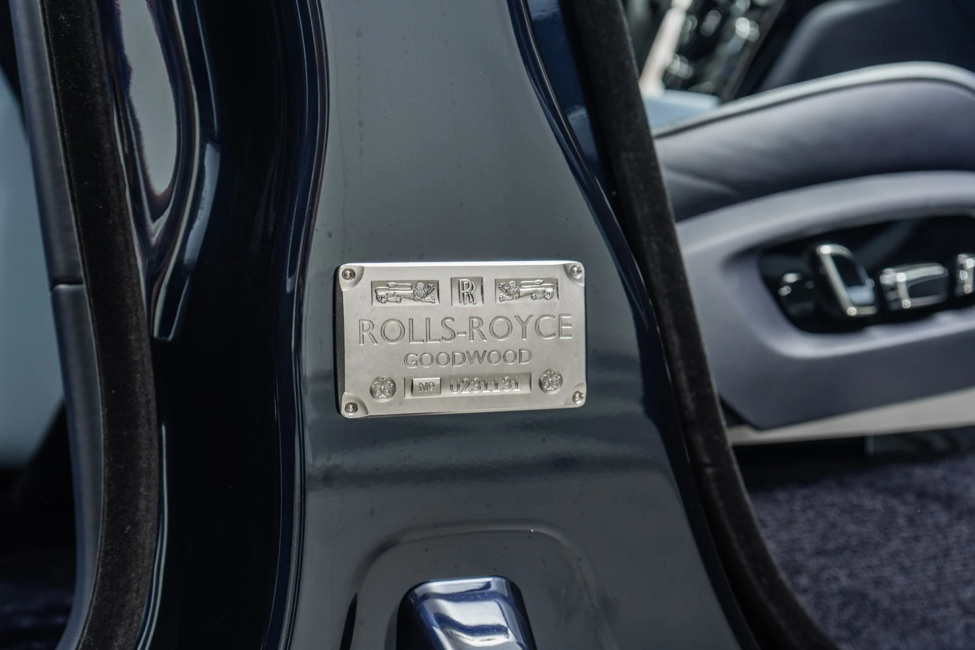 mph039_1795631762_Used_2025_Rolls_Royce_Cullinan_Black_Badge_345_Miles_611_K_MSRP_Gorgeous_Interior_1783451197_c1c56dd598