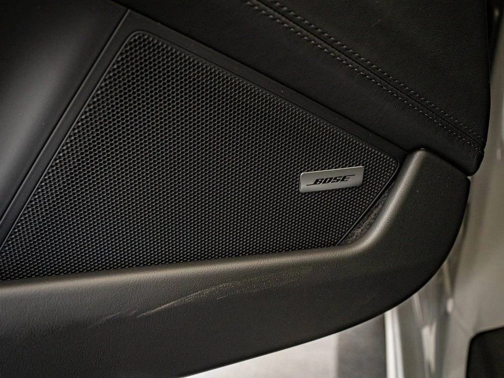 mph039_180336587_e064961cf35f9d15950b67fa072886a9x_2c2a9621ad