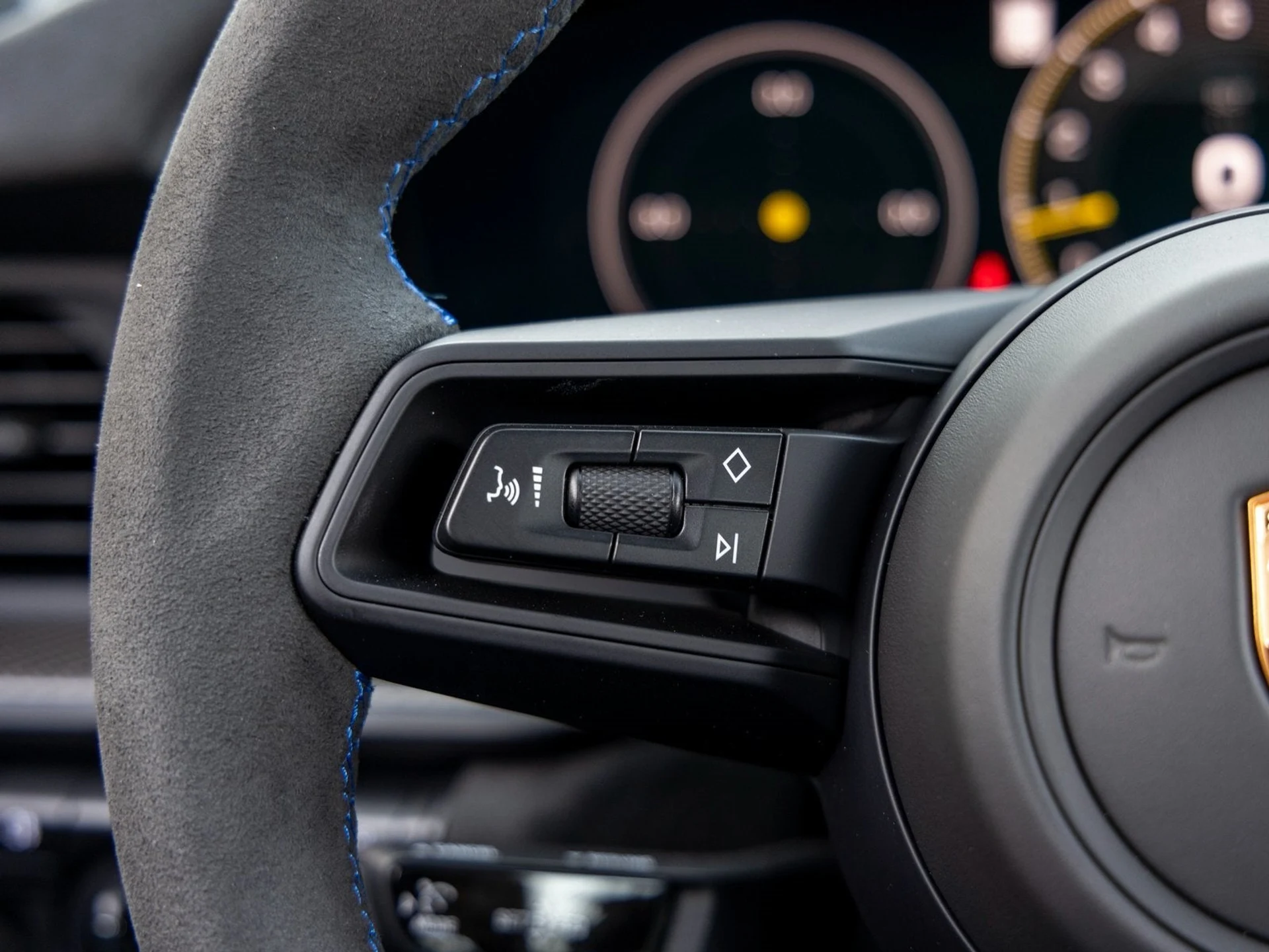 mph039_1813217184_40_f9978e22cc