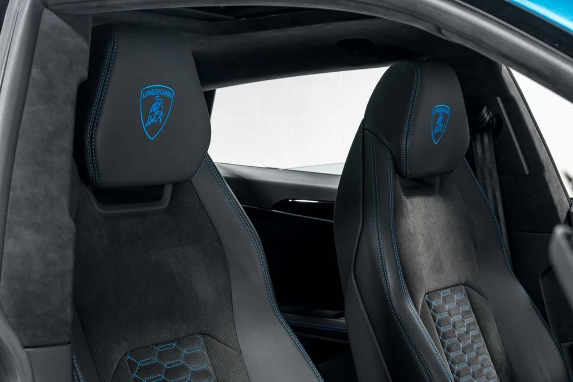 mph039_1820580577_d38b838b40a2abb1324e466a66212719x_9deaa97a84