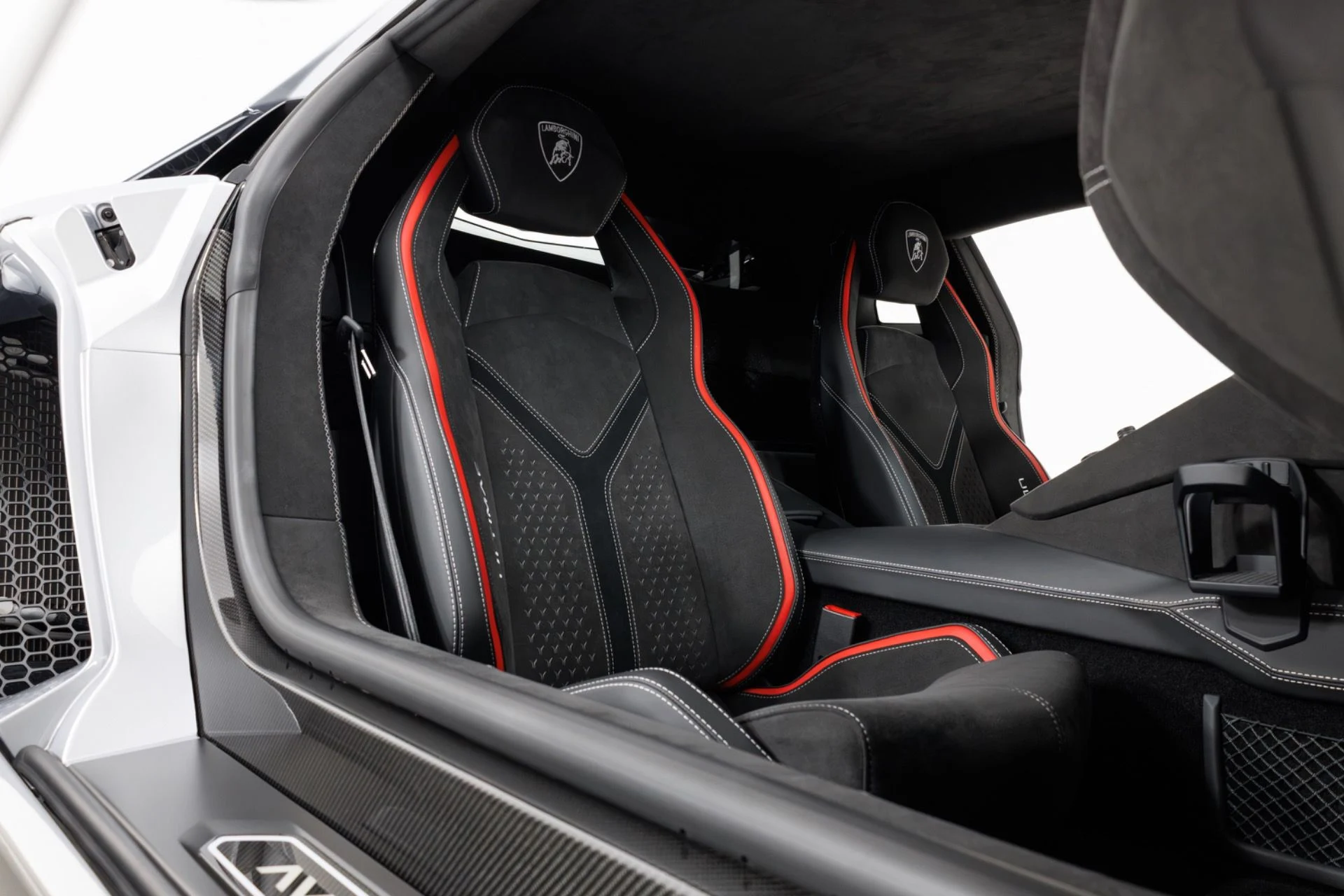 mph039_1822665749_Used_2022_Lamborghini_Aventador_LP_780_4_Ultimae_1784925953_2a081aad22