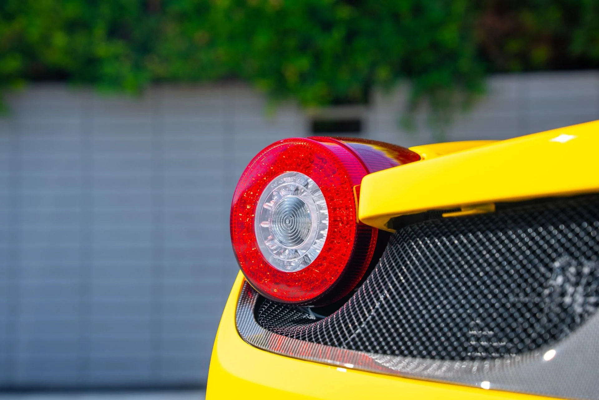 mph039_1827999046_Used_2012_Ferrari_458_Spider_1762304624_65abdb2a0b