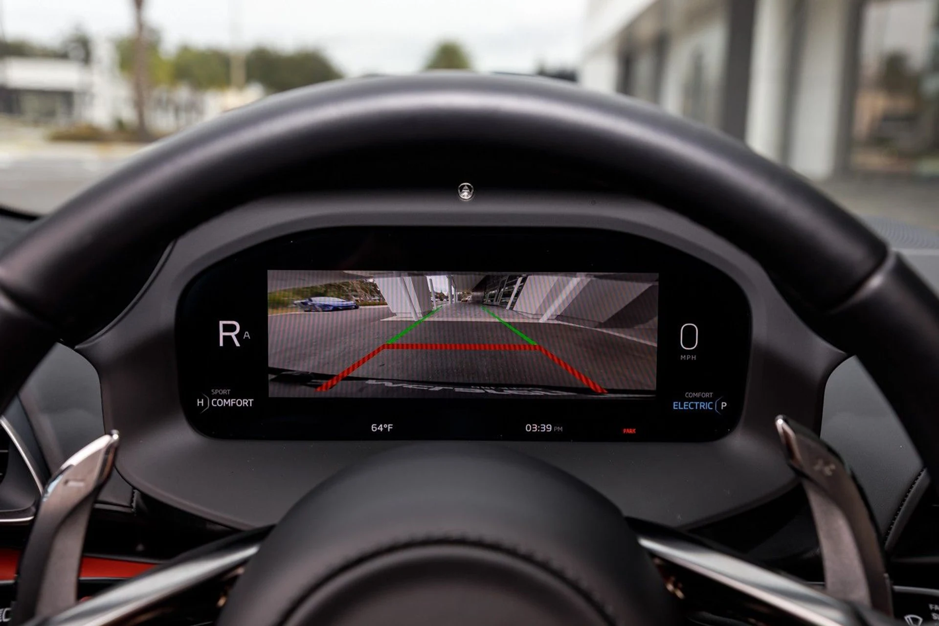 mph039_1828900490_446_p40_l_0e235be1fd