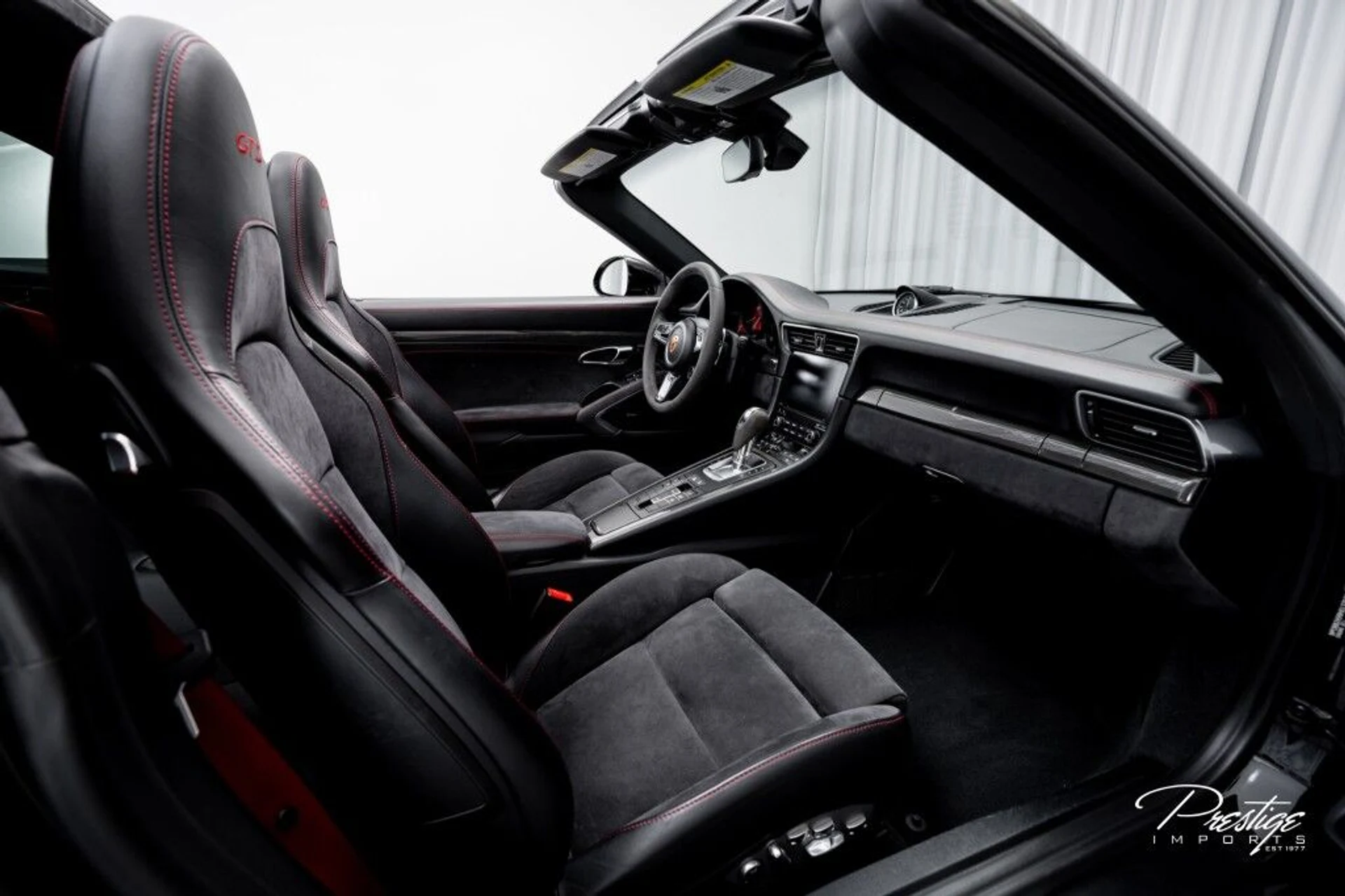 mph039_183550466_cde812eacf46084163882131281097da_f516b41897