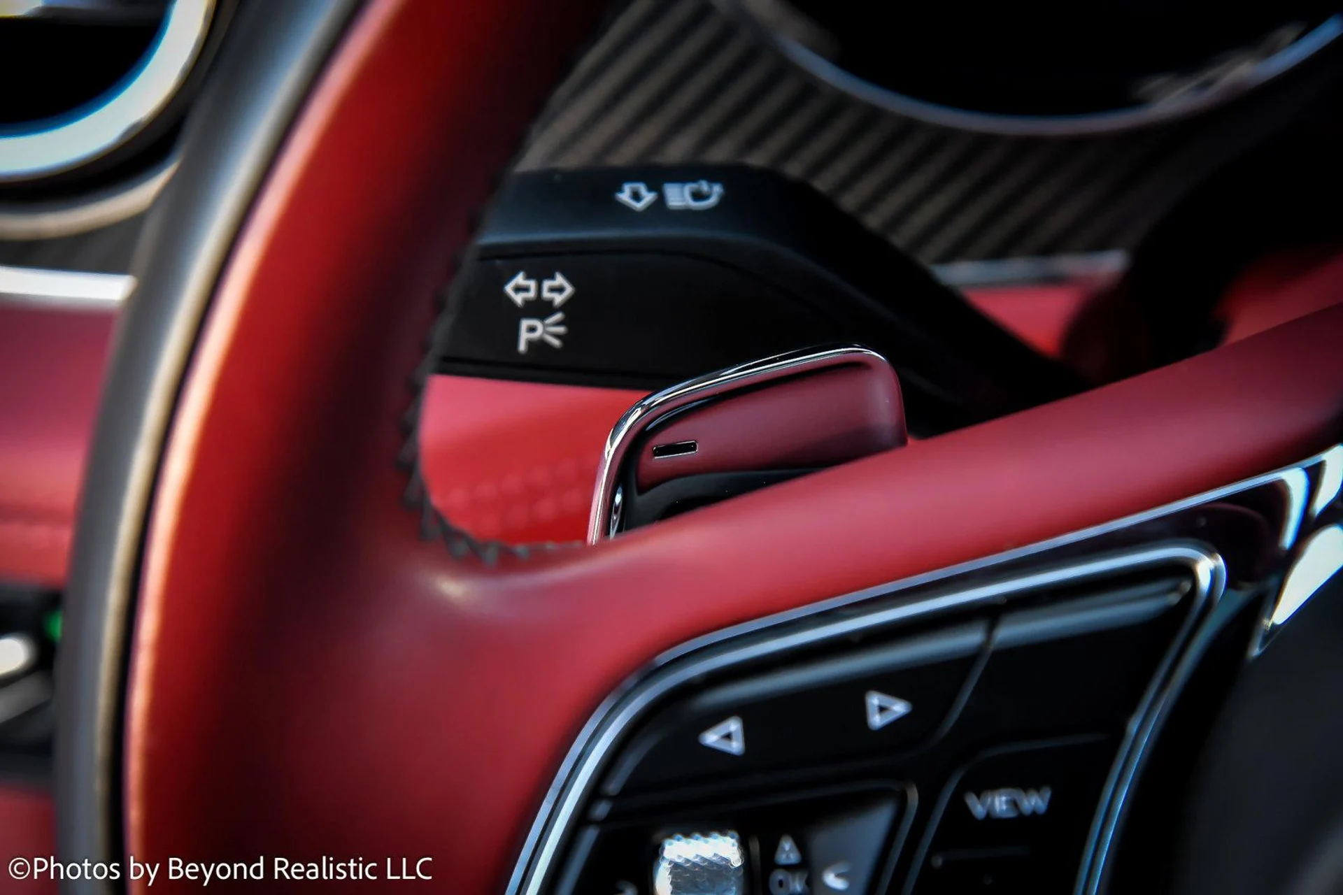 mph039_1836176168_Used_2021_Bentley_Bentayga_V8_First_Edition_Specification_Black_Specification_1740214762_3c8e08ba9a