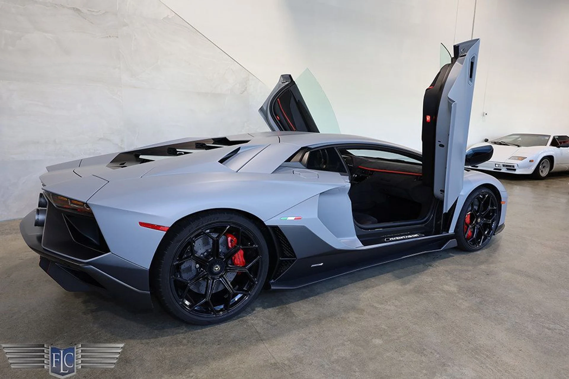 mph039_1839353084_used_2022_lamborghini_aventador_lp7804ultimaecoupe_9689_22906209_40_1024_ea4b7c3c5f
